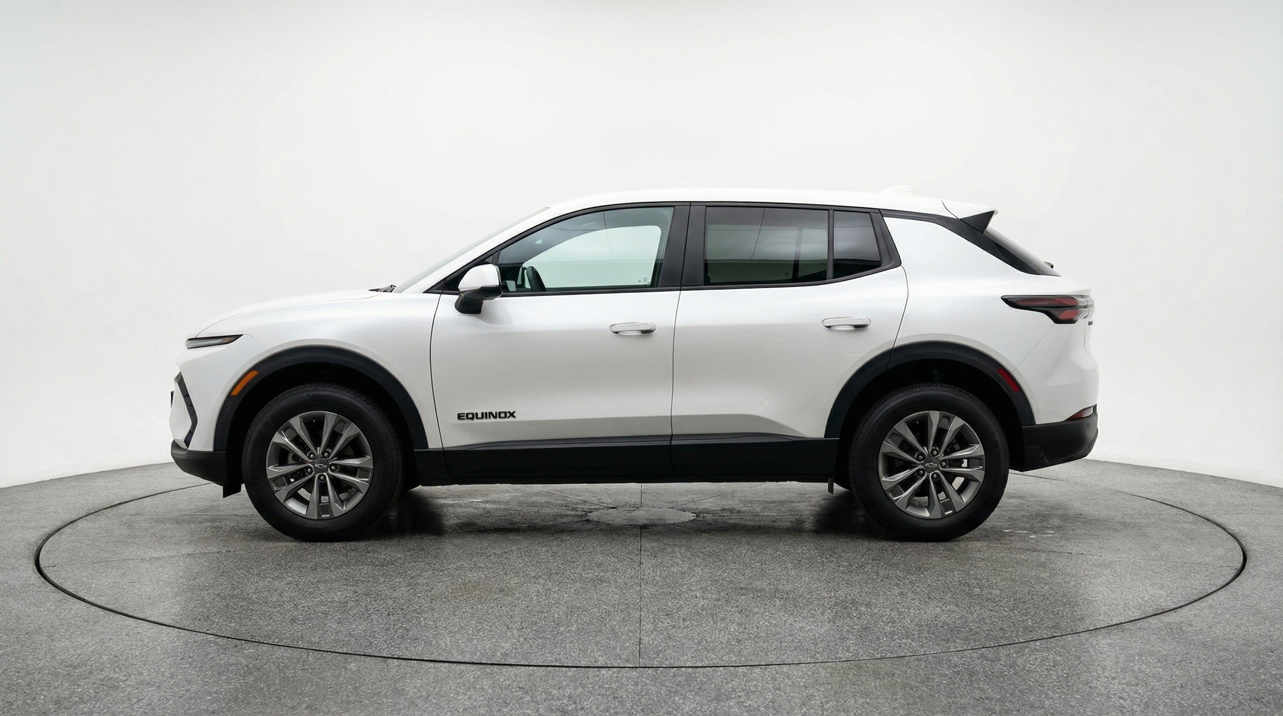 Thumbnail: 2025 Chevrolet Equinox - 5