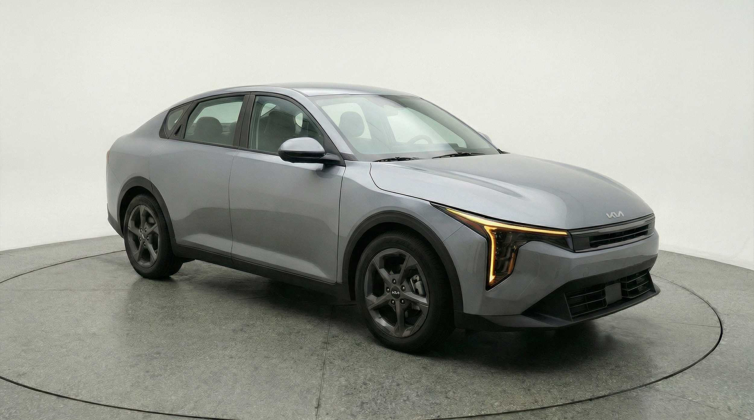 Thumbnail: 2025 Kia K4 - 1