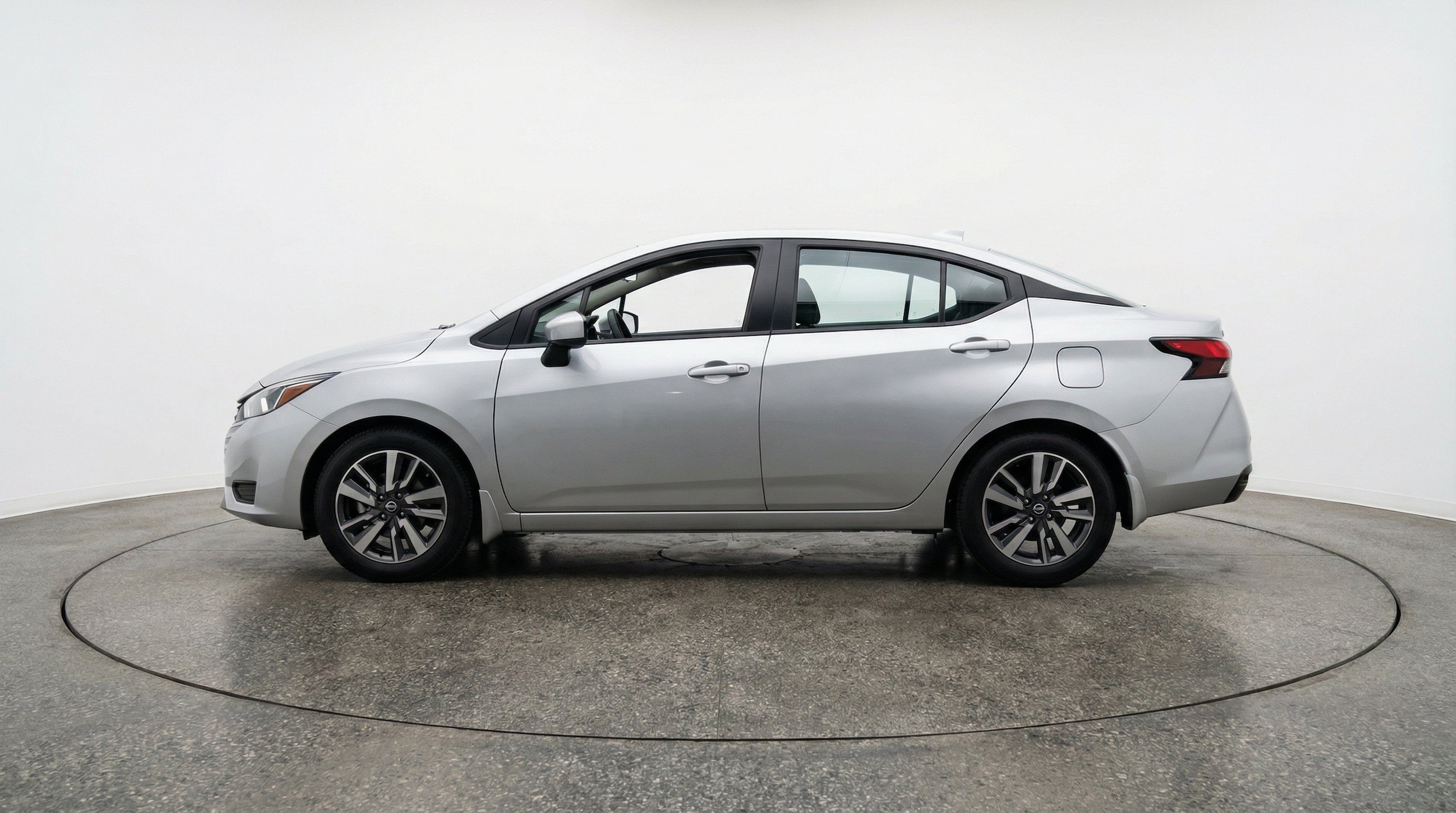 Thumbnail: 2025 Nissan Versa - 5