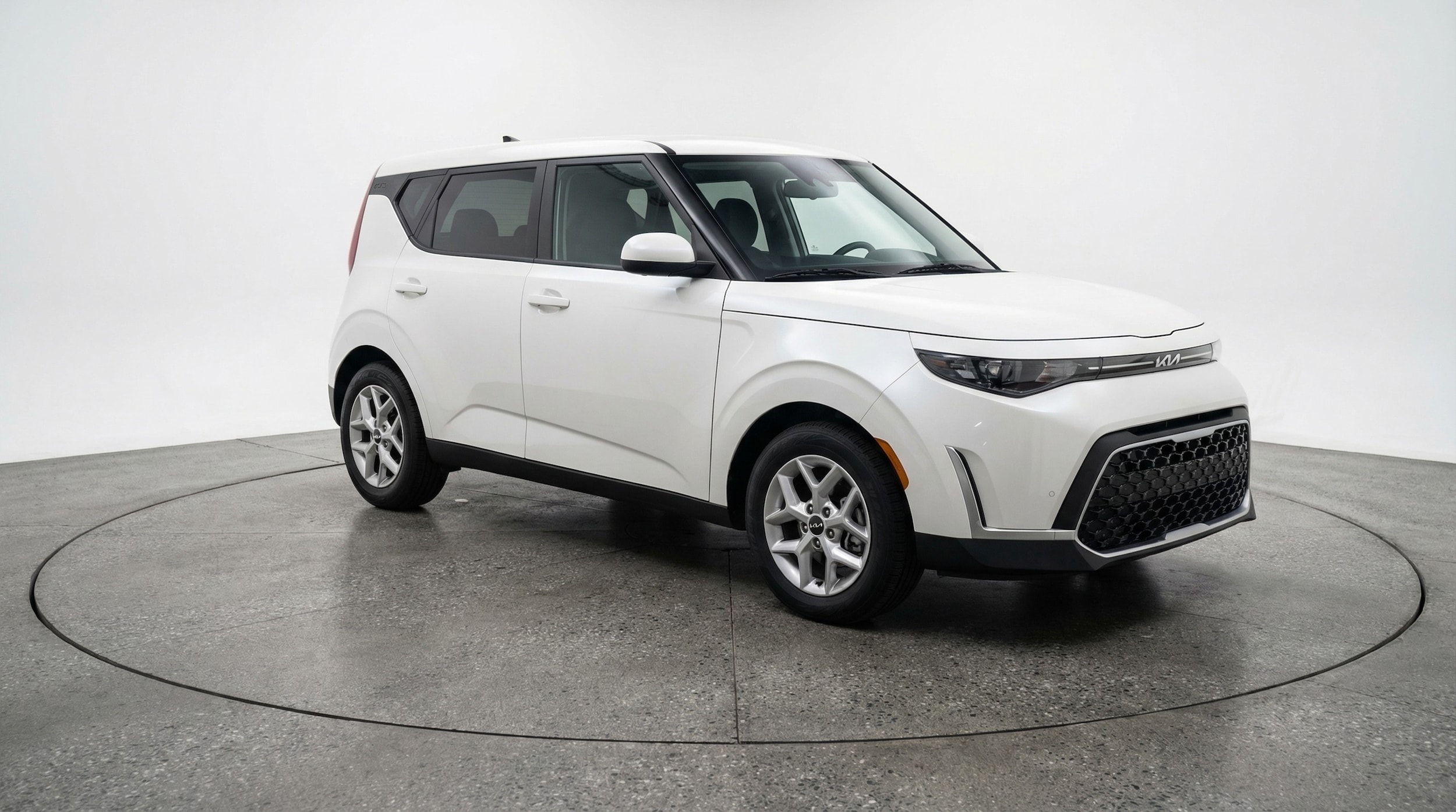 Thumbnail: 2025 Kia Soul - 1