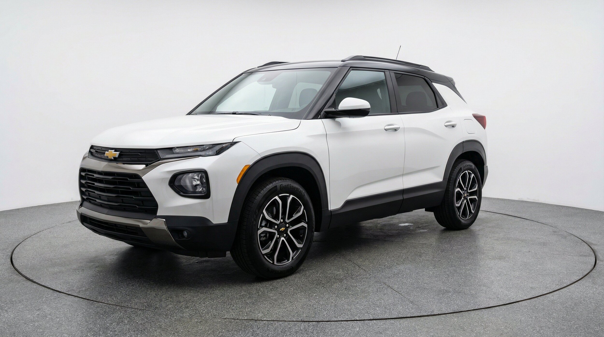 Thumbnail: 2025 Chevrolet TrailBlazer - 3