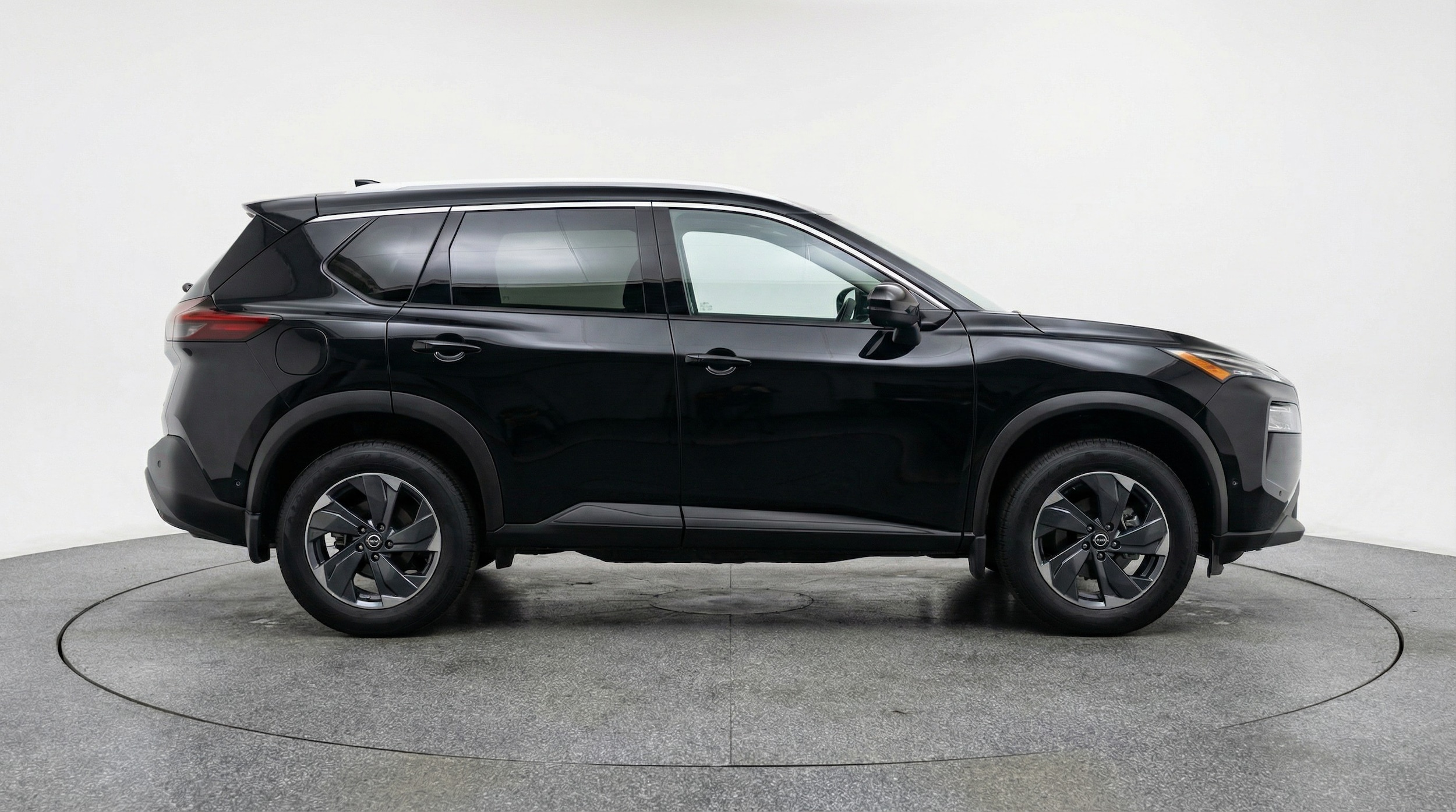 Thumbnail: 2025 Nissan Rogue - 8