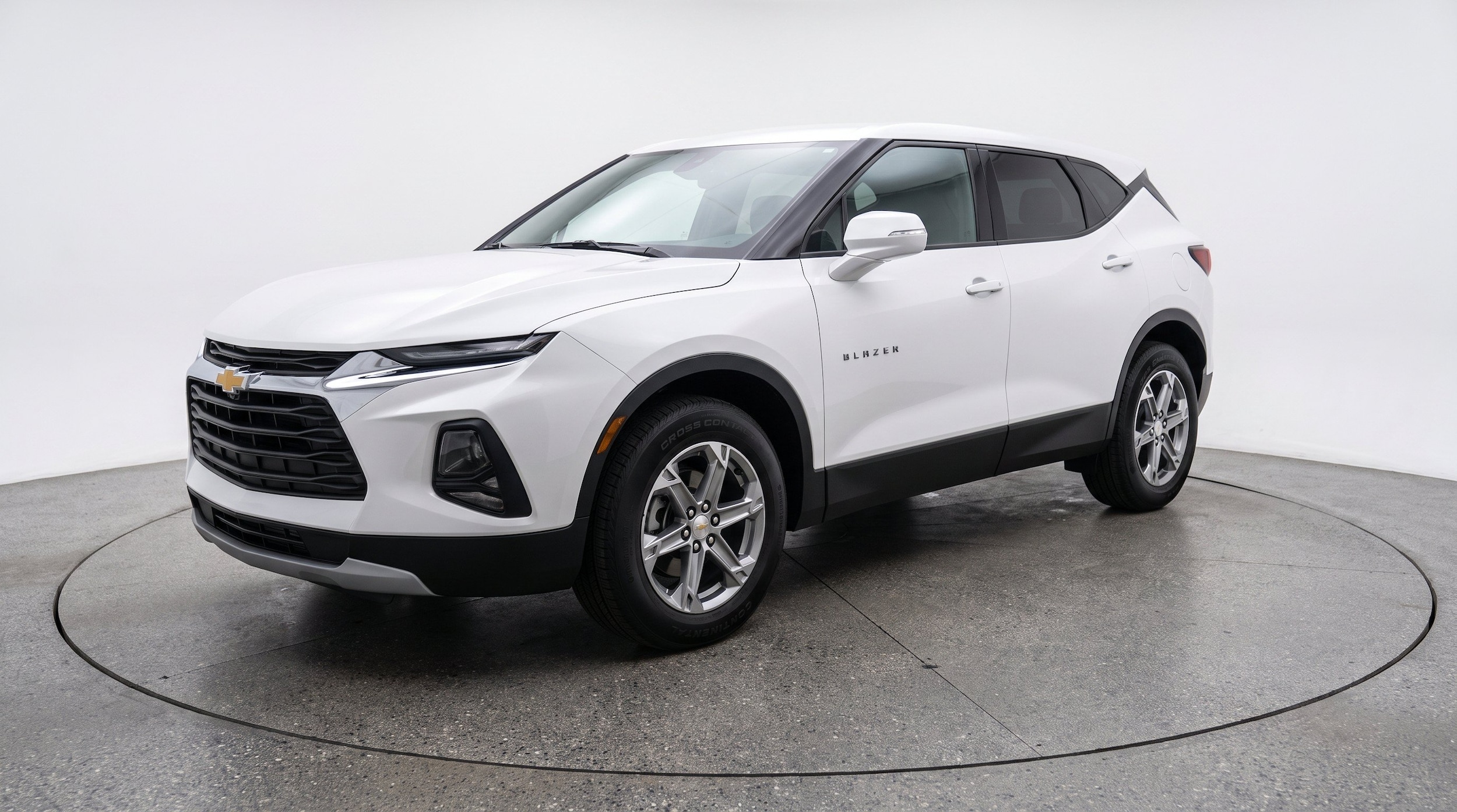Thumbnail: 2025 Chevrolet Blazer - 3
