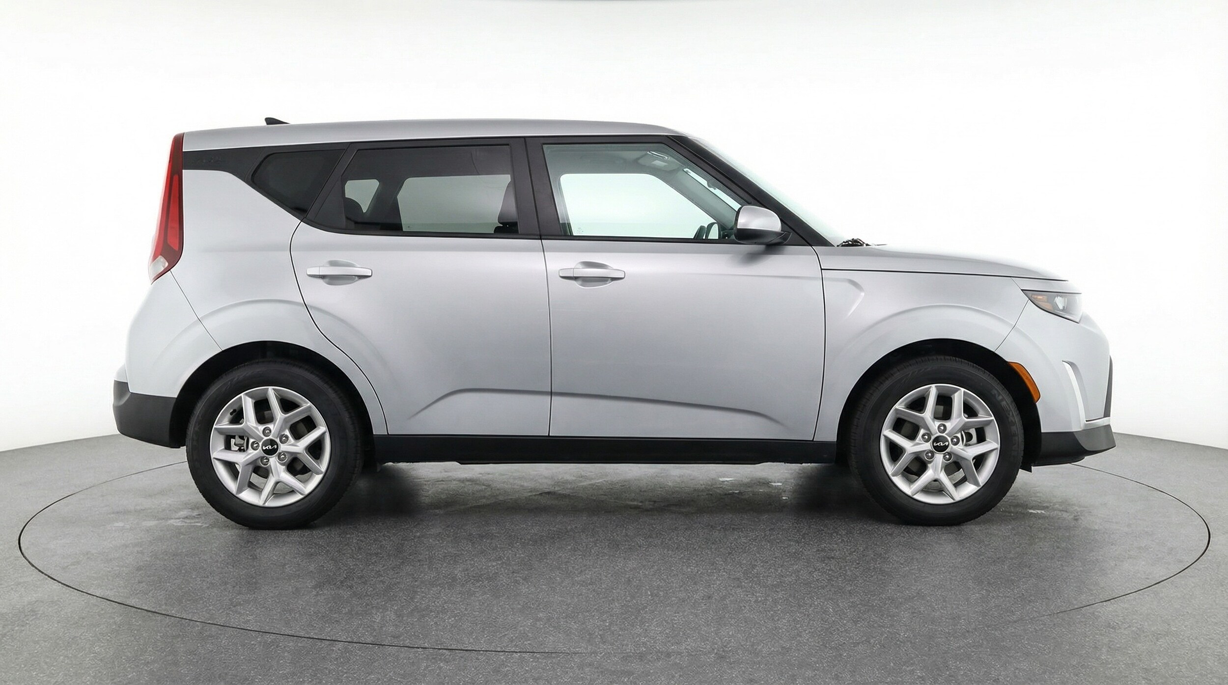 Thumbnail: 2025 Kia Soul - 8