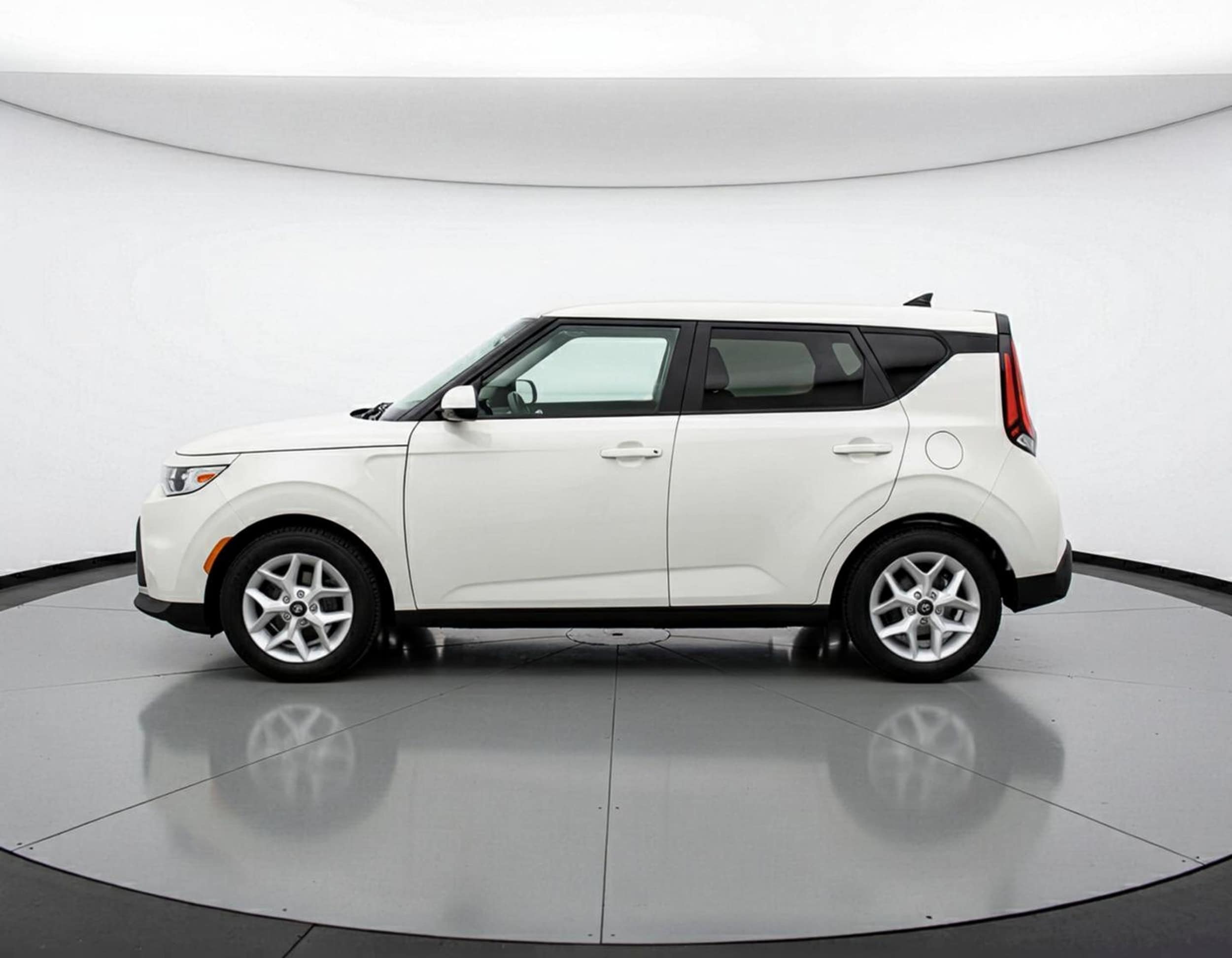 Thumbnail: 2025 Kia Soul - 4
