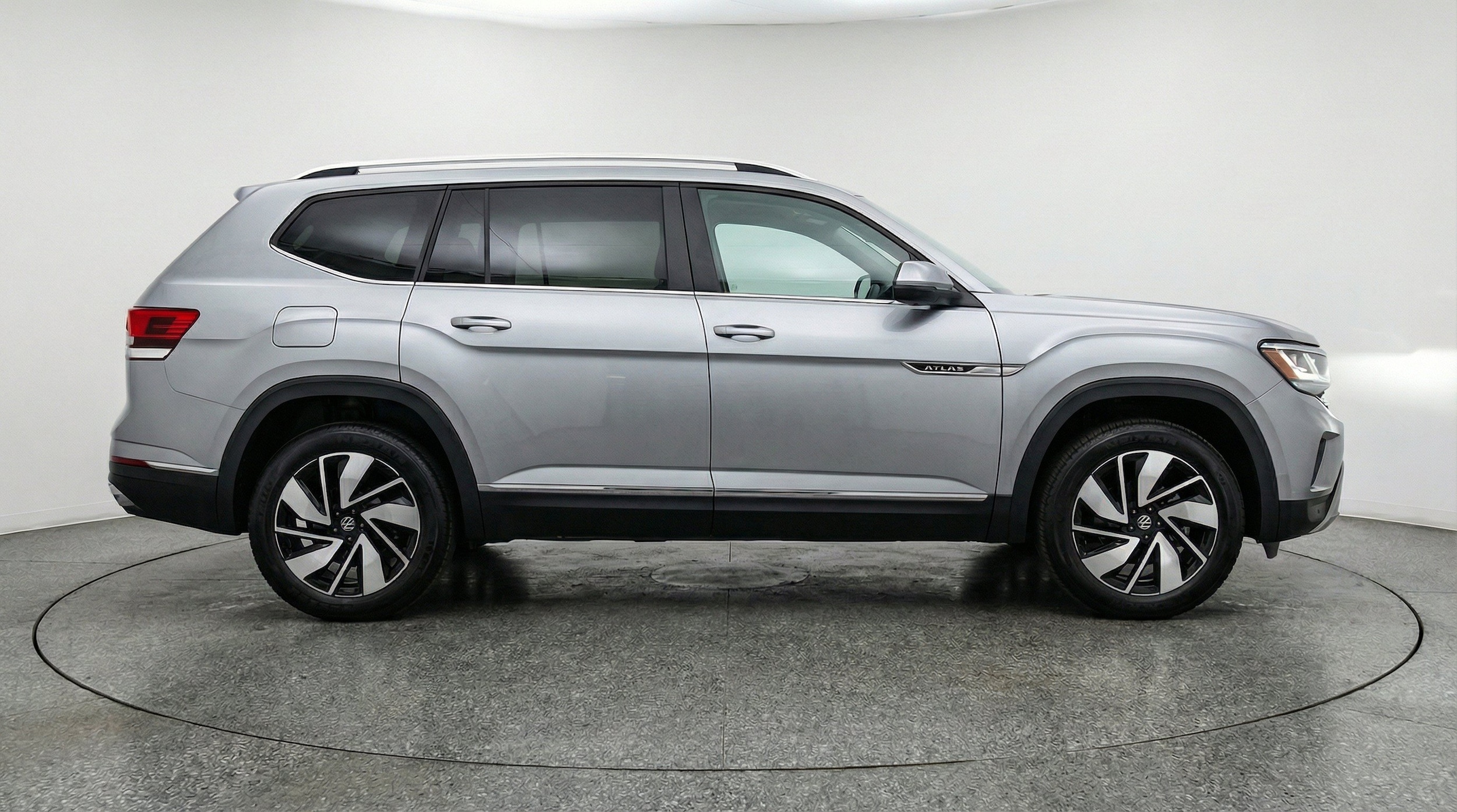 Thumbnail: 2026 Volkswagen Atlas - 11