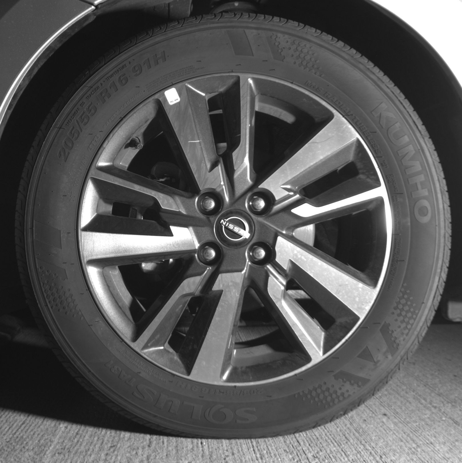 Thumbnail: 2025 Nissan Versa - 9