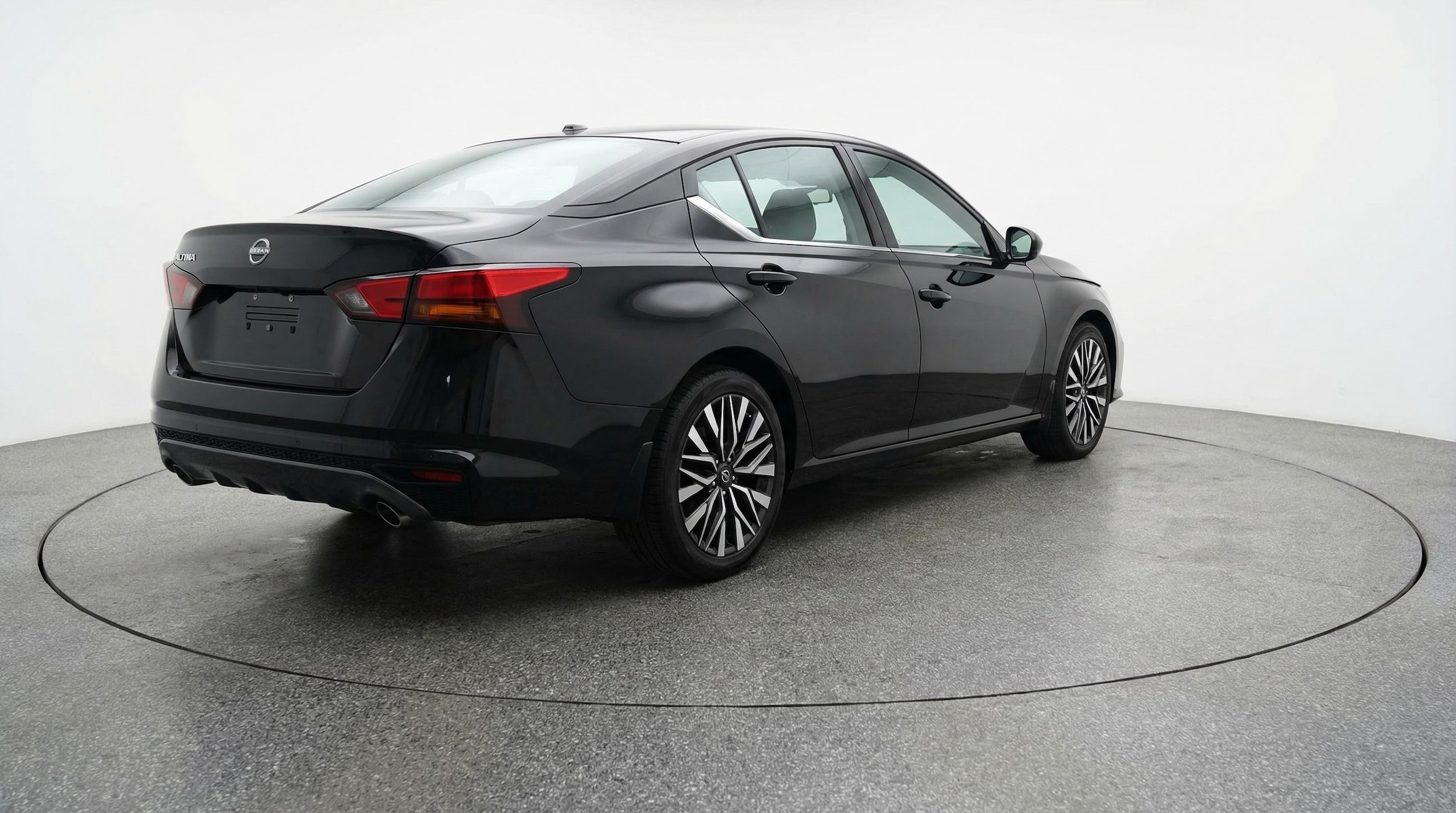 Thumbnail: 2025 Nissan Altima - 7