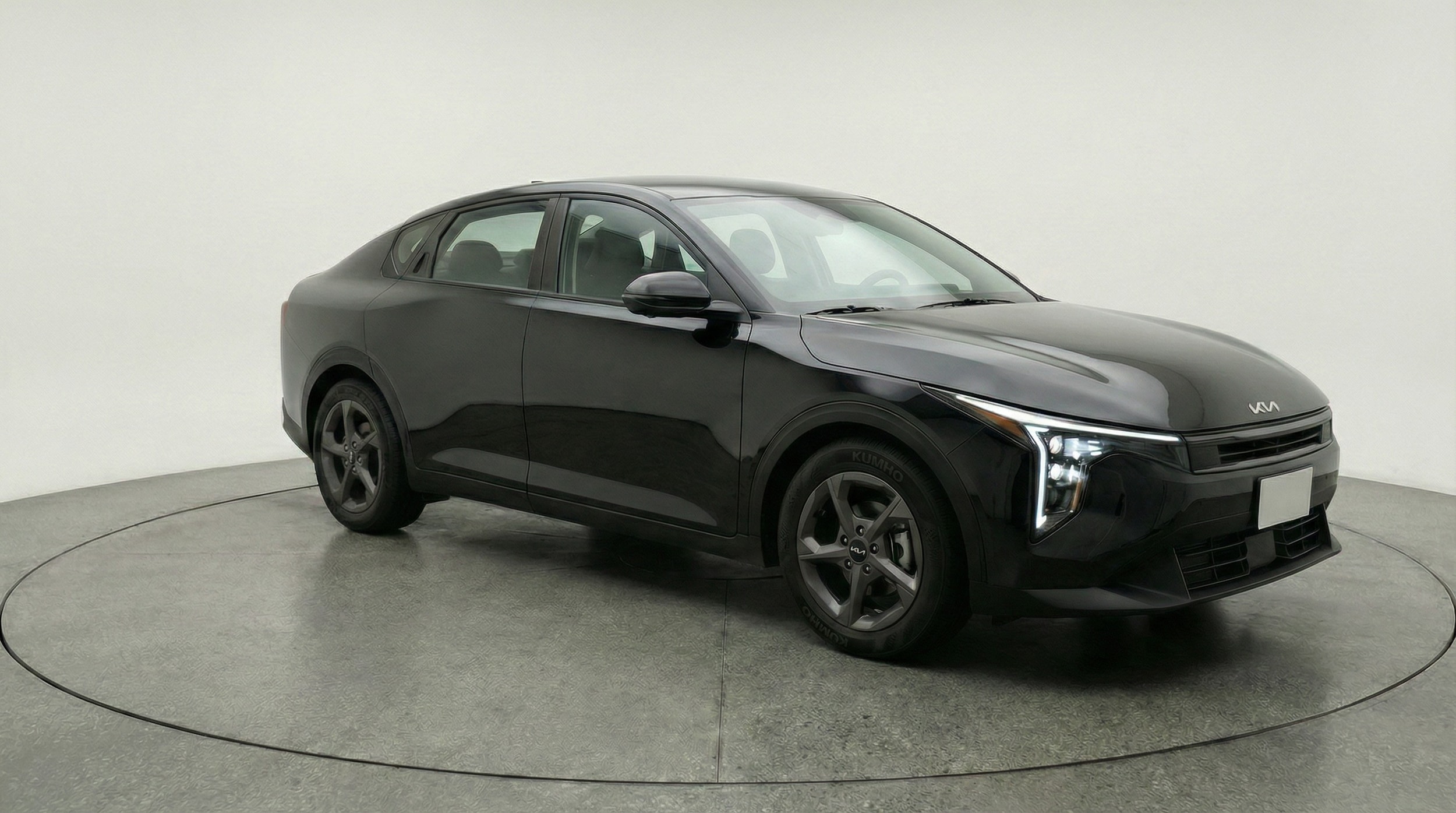 Thumbnail: 2025 Kia K4 - 1