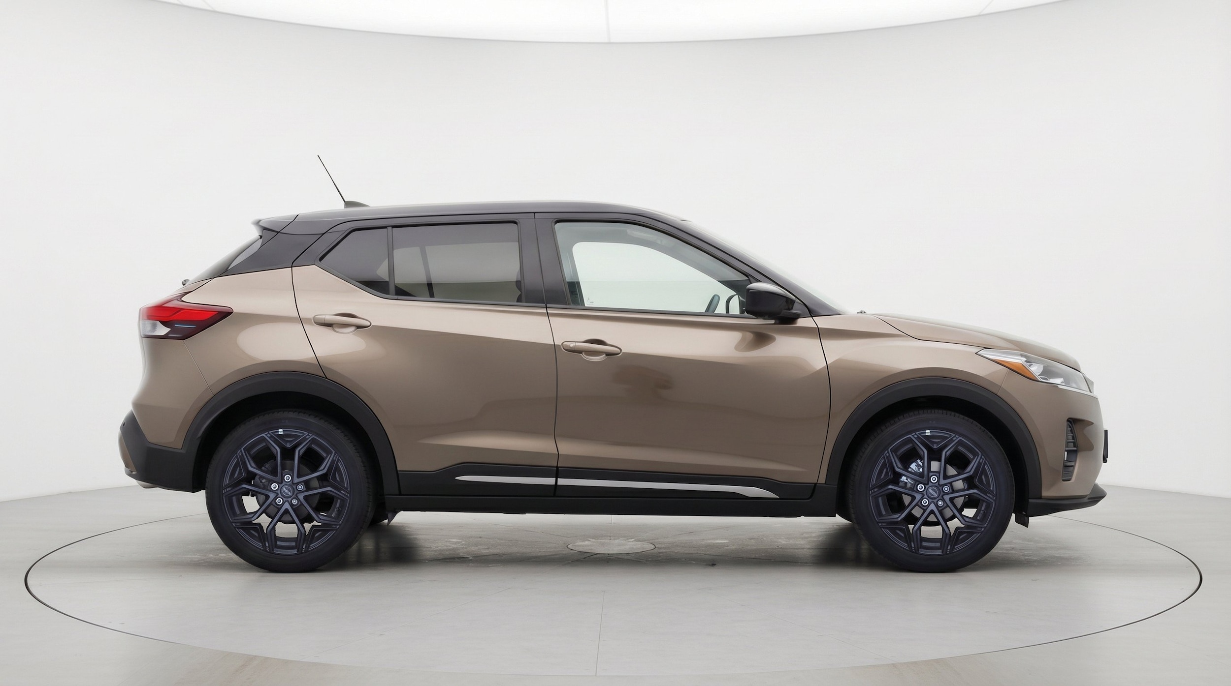 Thumbnail: 2026 Nissan Kicks - 11