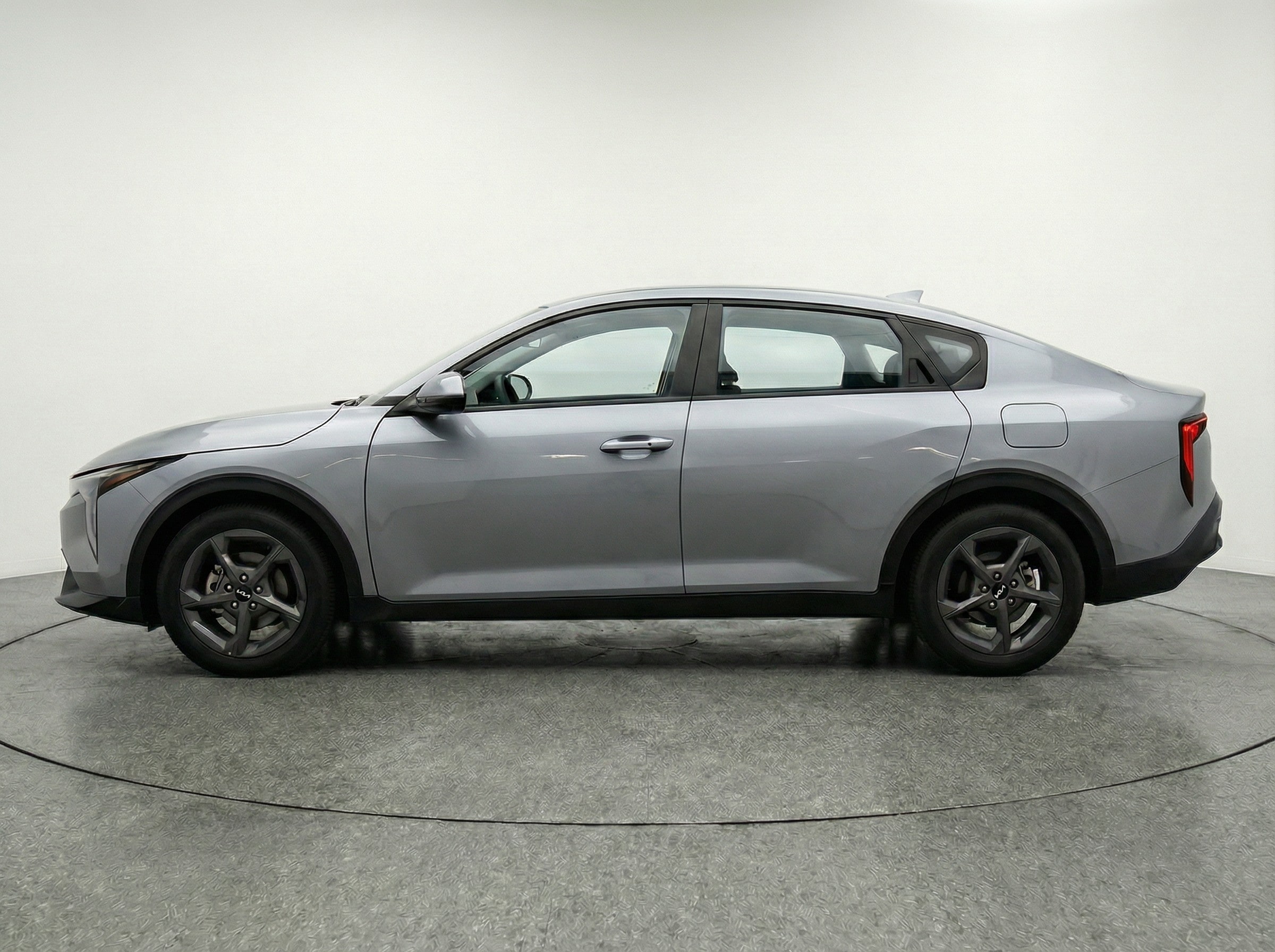 Thumbnail: 2025 Kia K4 - 4