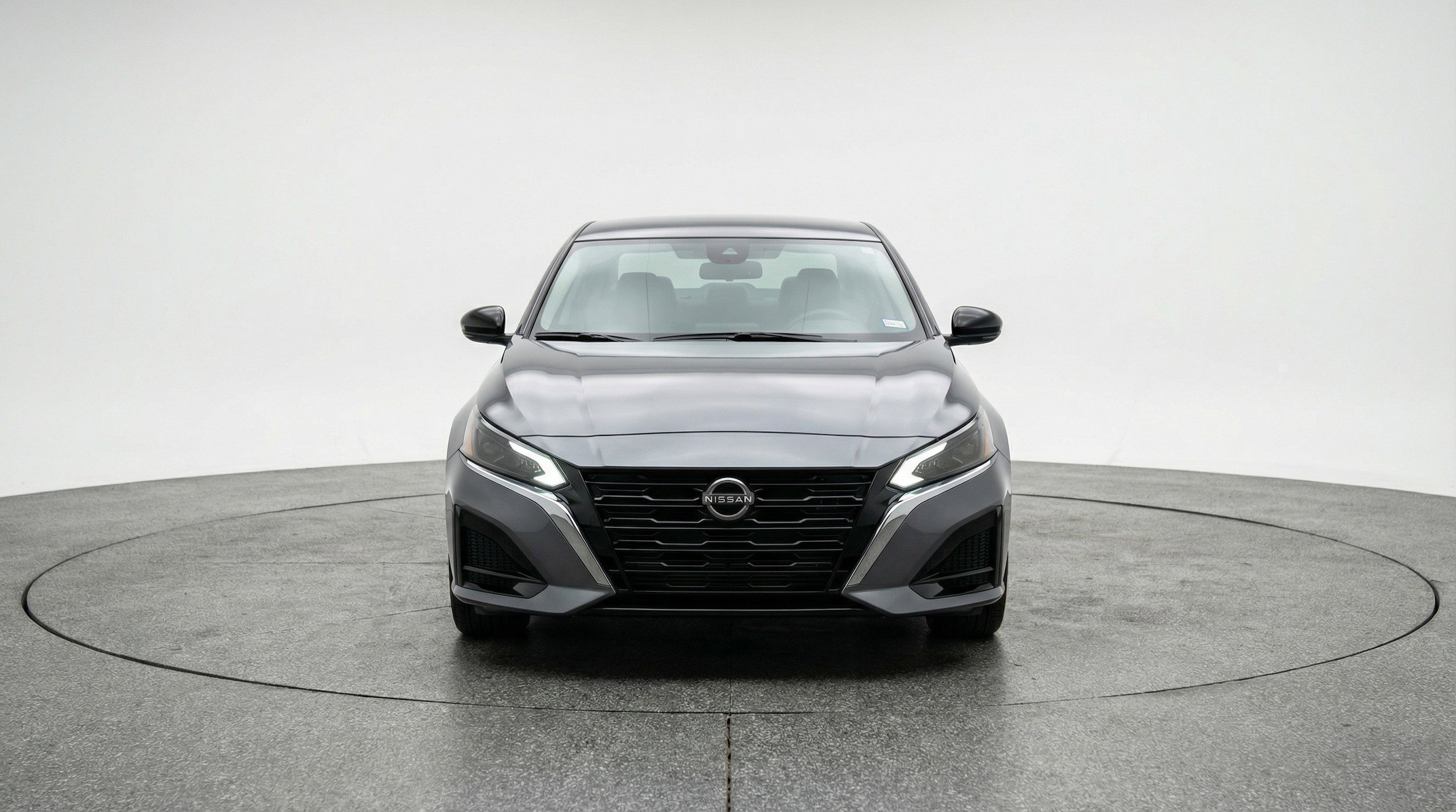 Thumbnail: 2025 Nissan Altima - 2