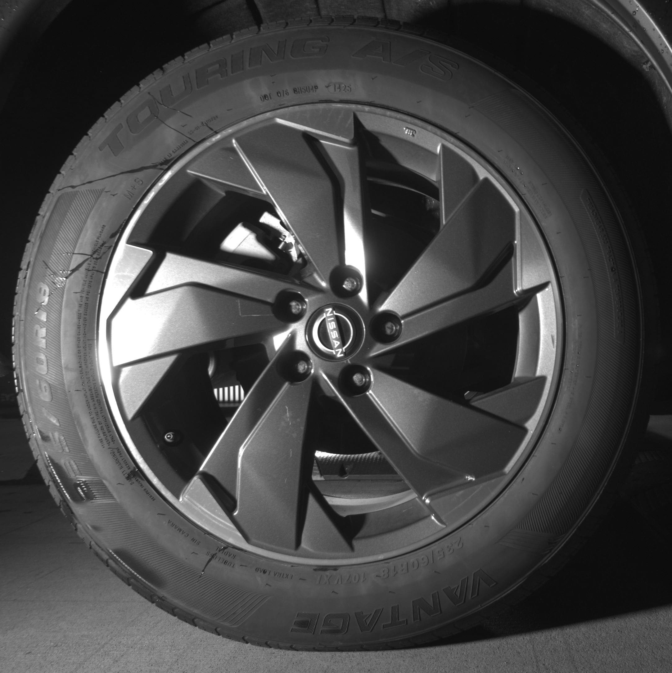 Thumbnail: 2025 Nissan Rogue - 12