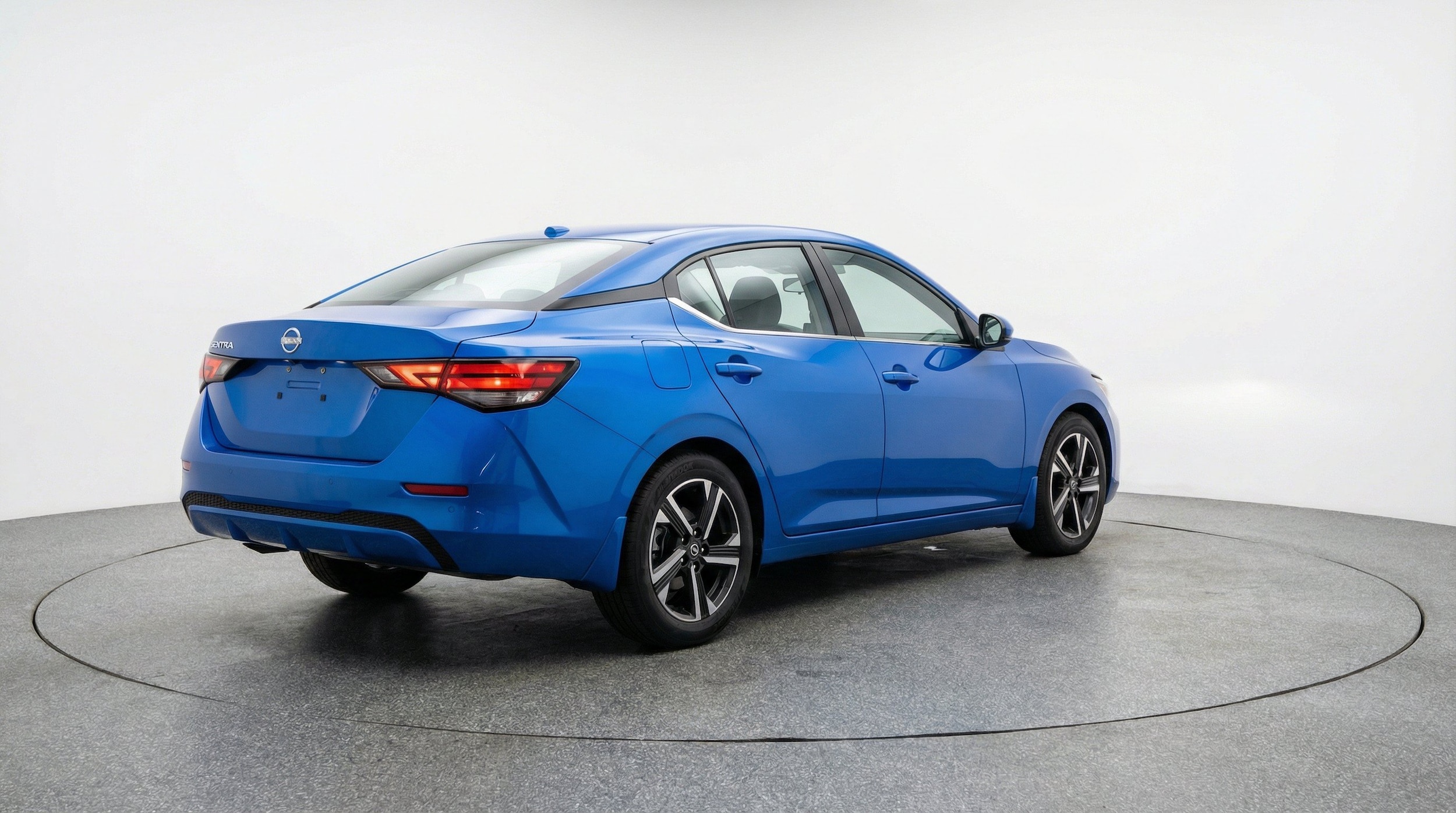 Thumbnail: 2025 Nissan Sentra - 9