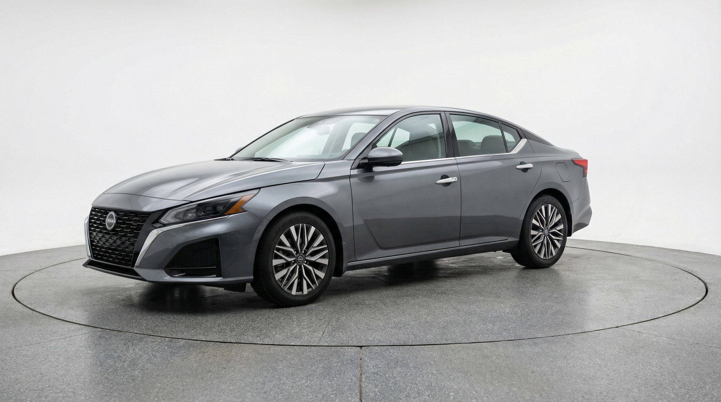 Thumbnail: 2025 Nissan Altima - 3