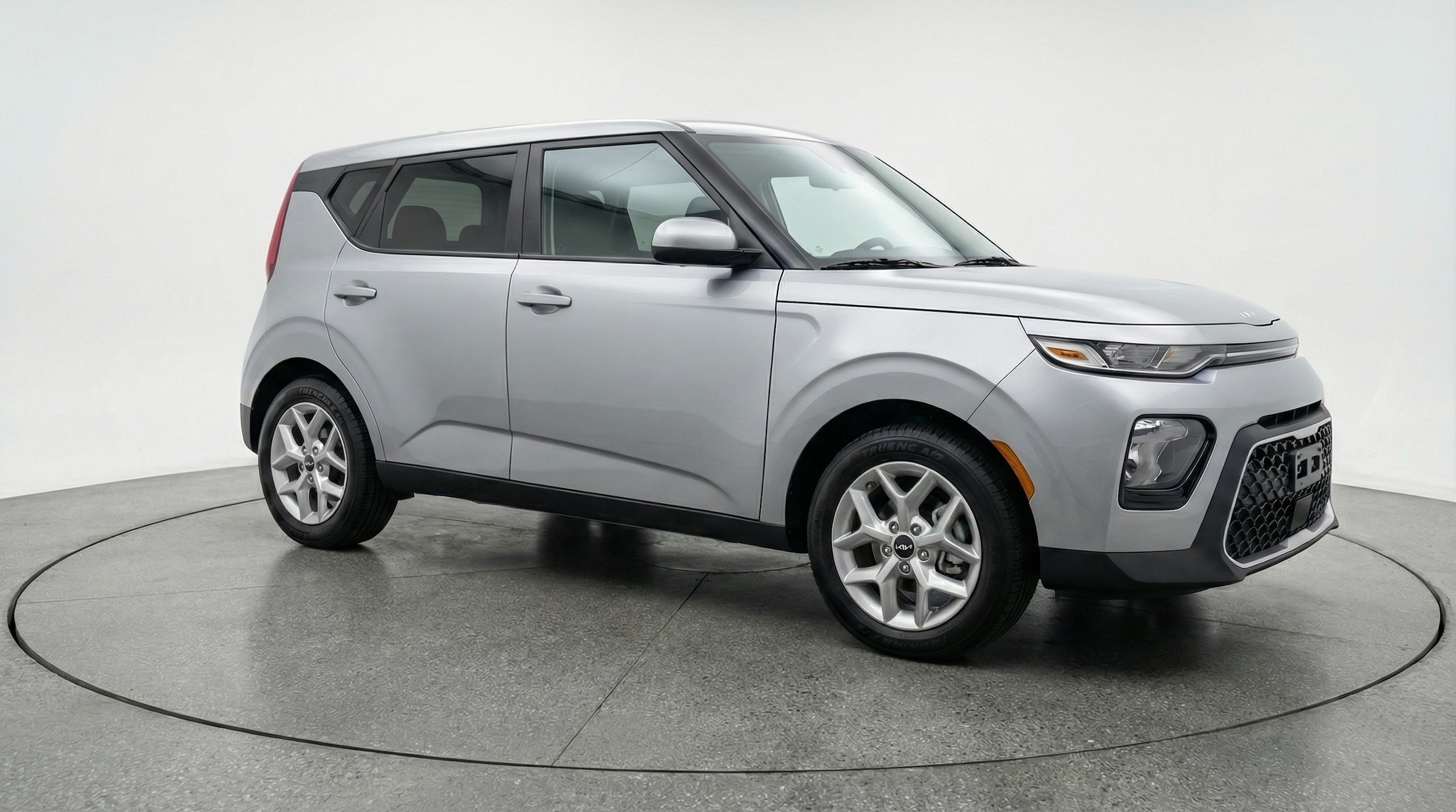 Thumbnail: 2025 Kia Soul - 1