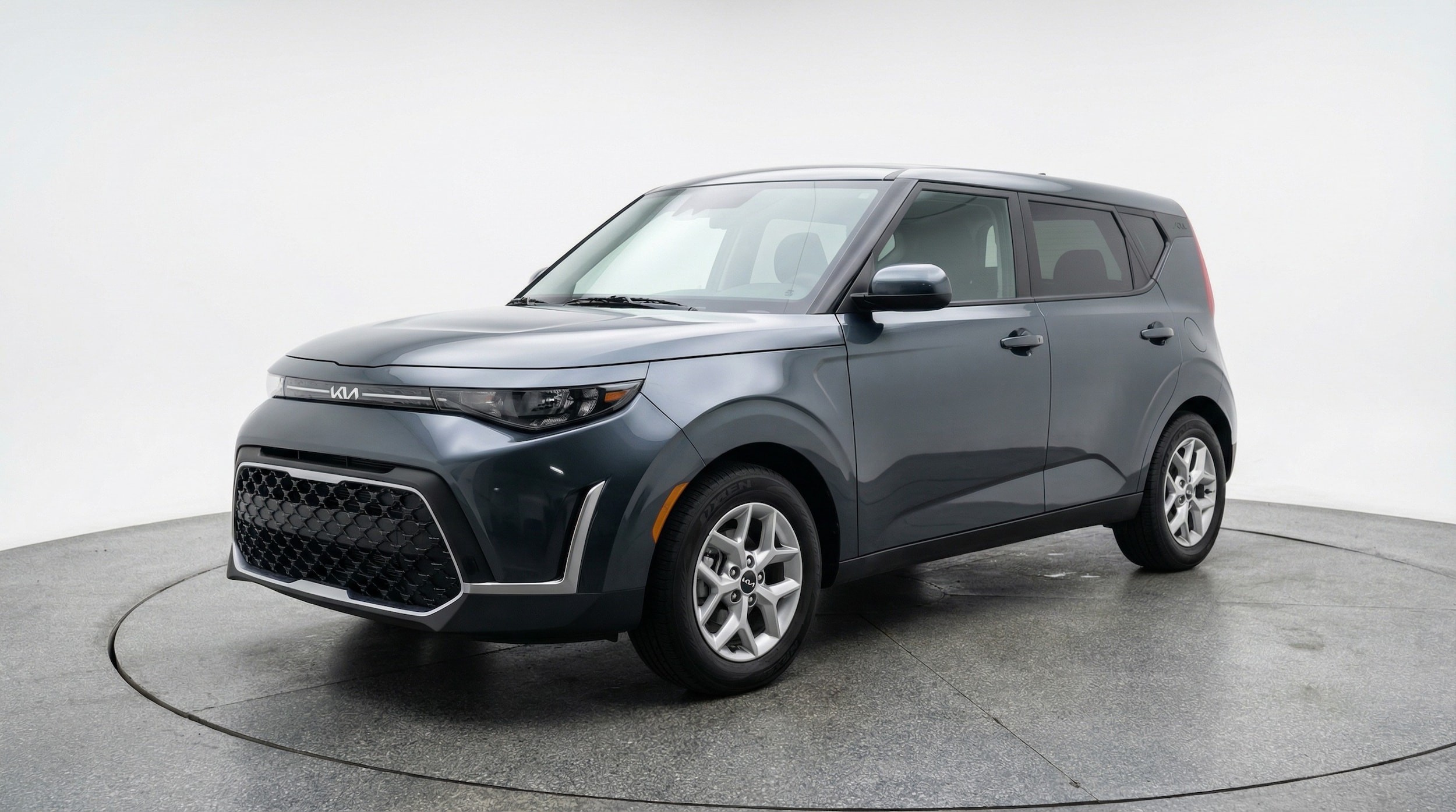 Thumbnail: 2025 Kia Soul - 3