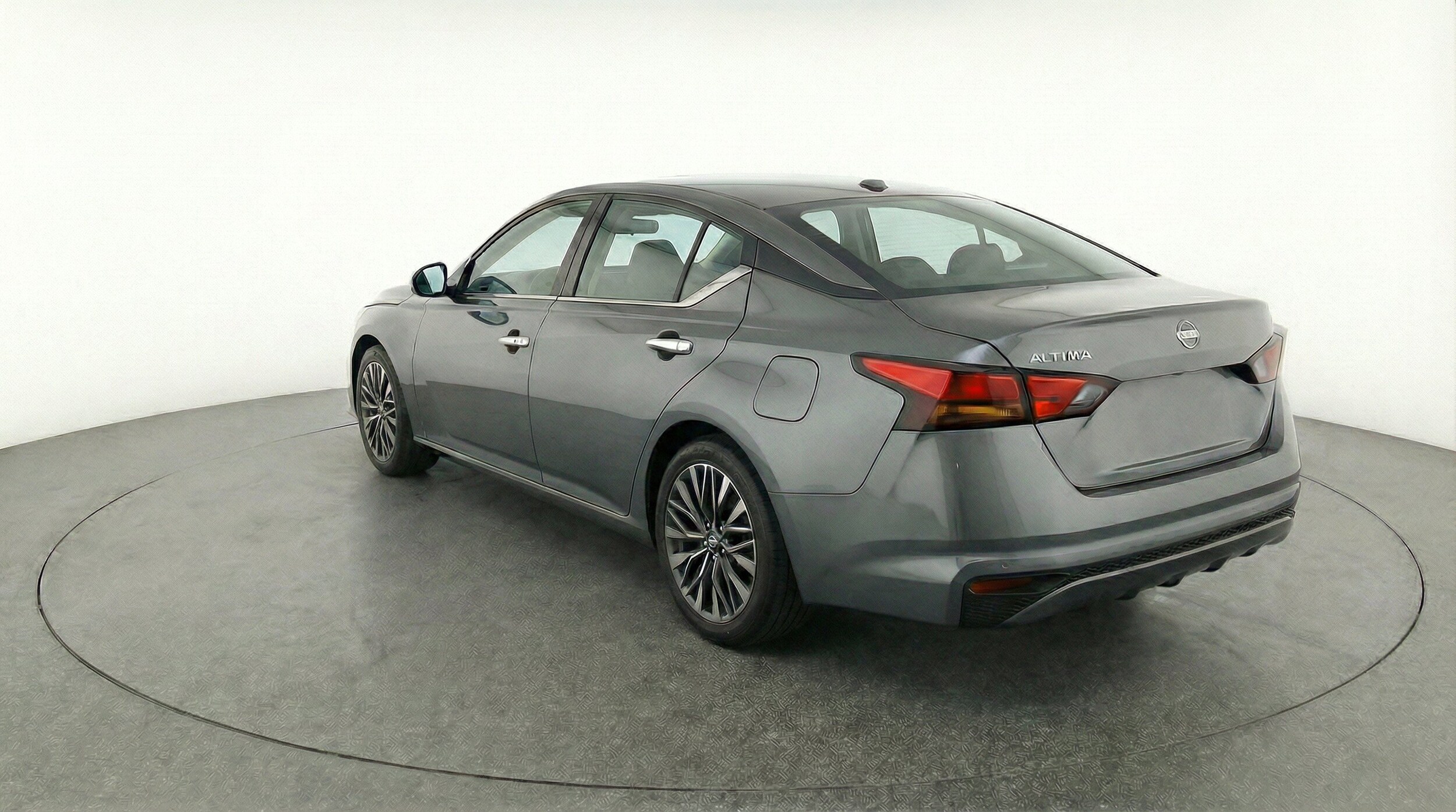 Thumbnail: 2025 Nissan Altima - 6