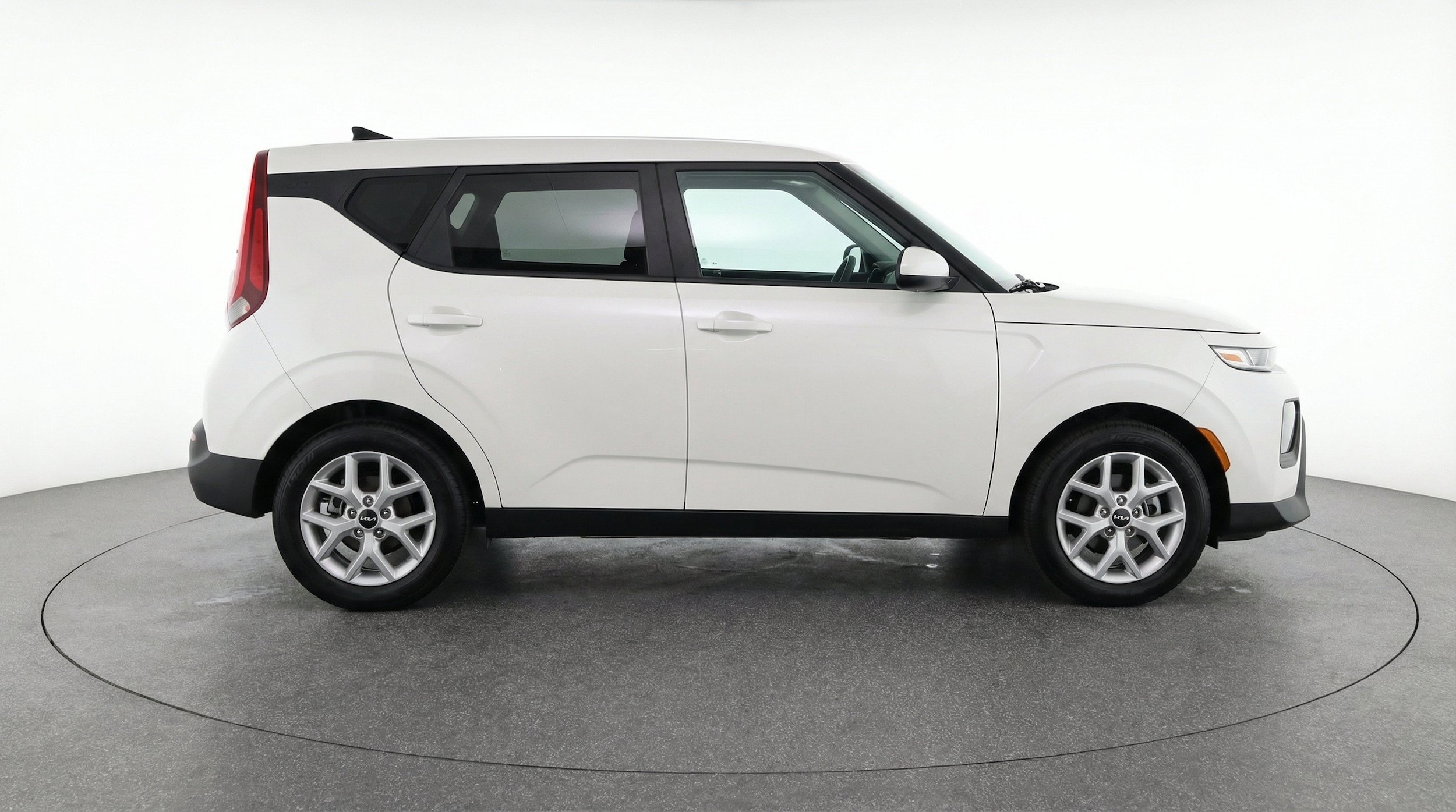 Thumbnail: 2025 Kia Soul - 11