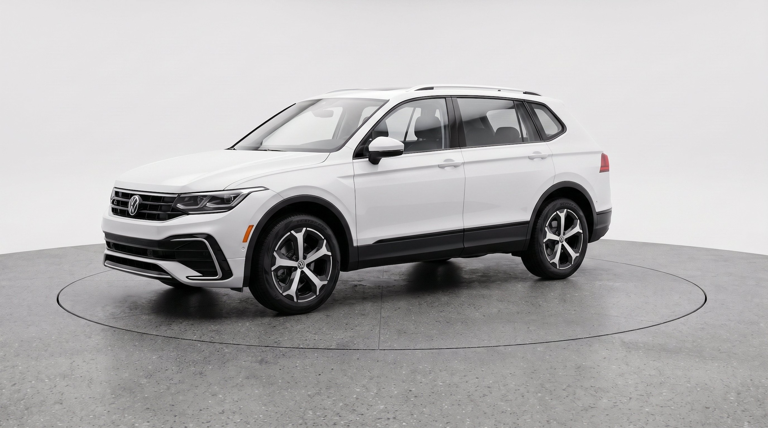 Thumbnail: 2026 Volkswagen Tiguan - 3