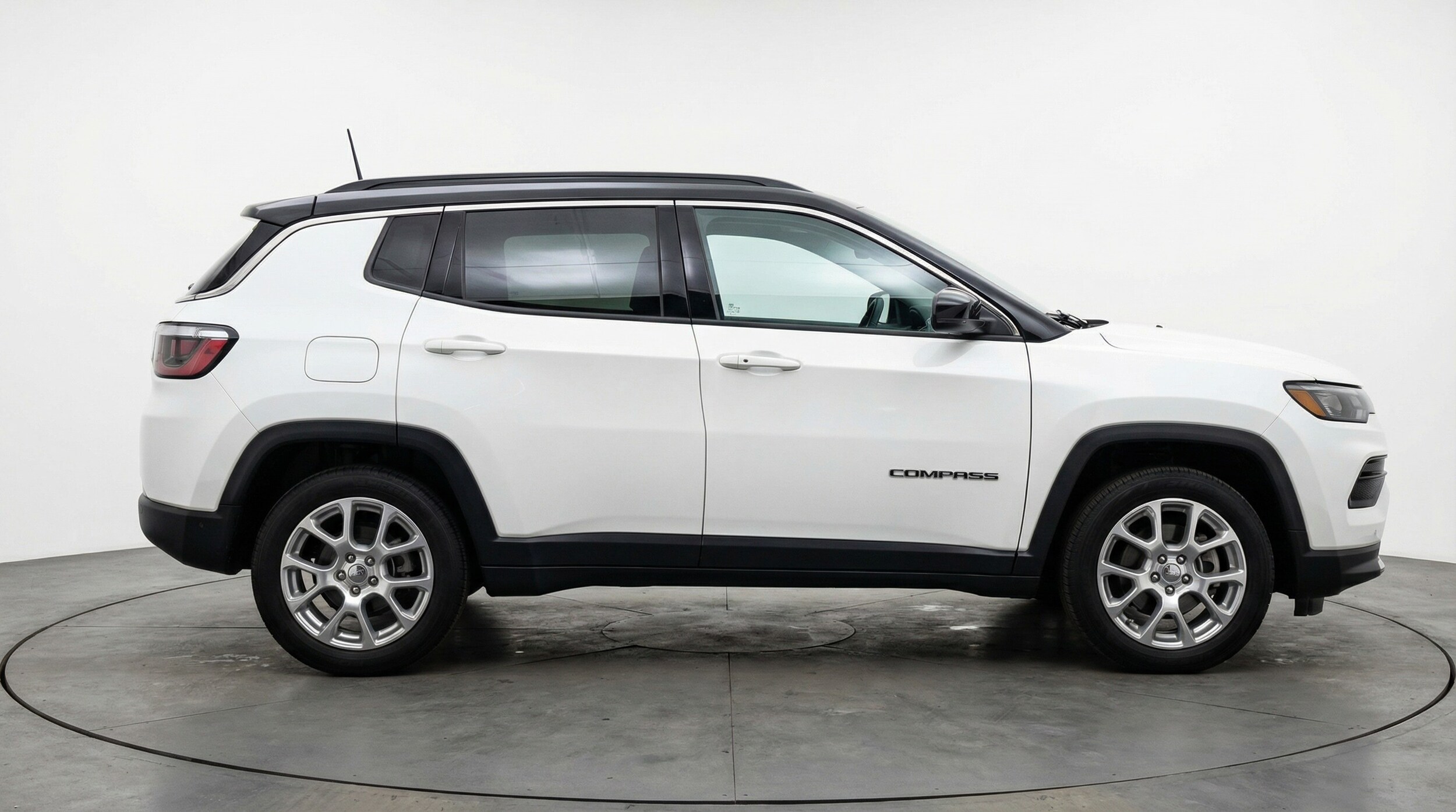 Thumbnail: 2025 Jeep Compass - 8