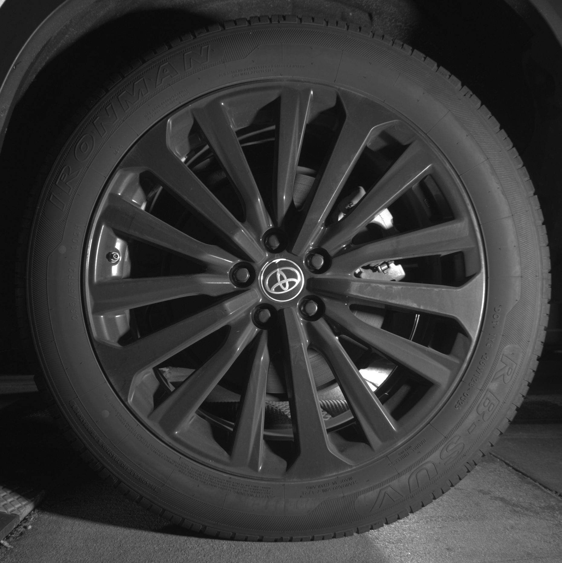 Thumbnail: 2024 Toyota Highlander - 11