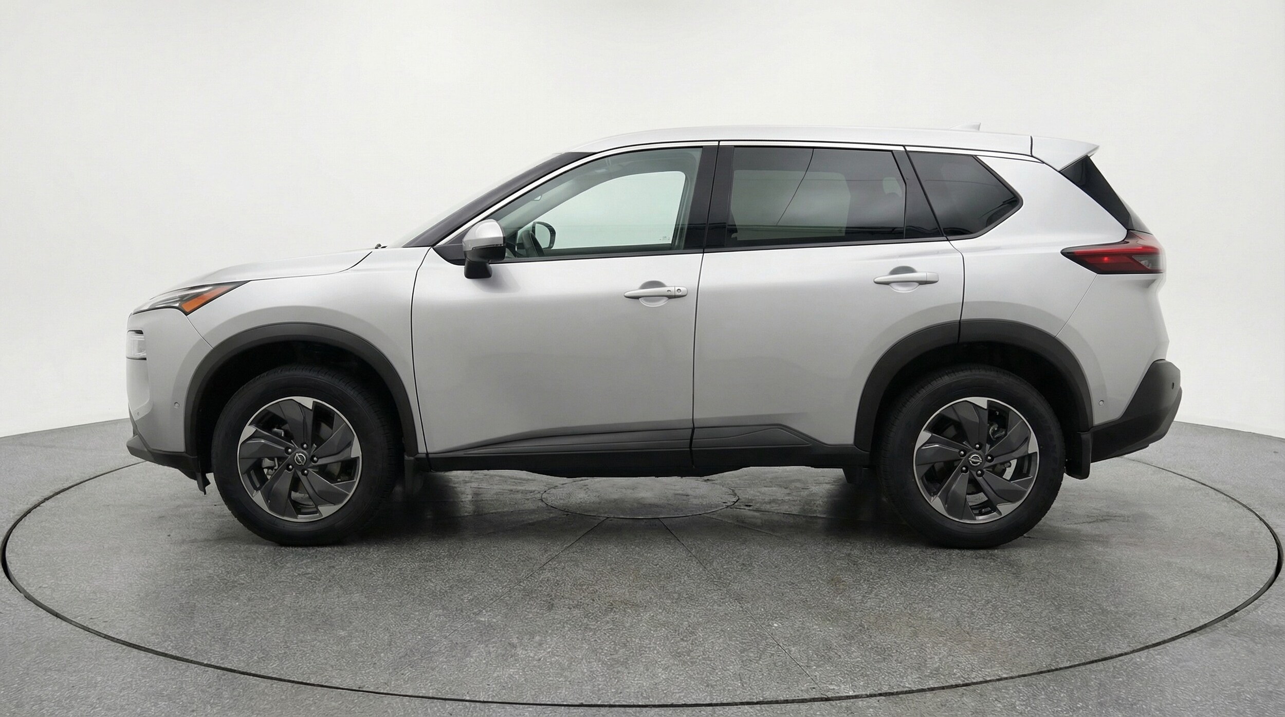 Thumbnail: 2025 Nissan Rogue - 4