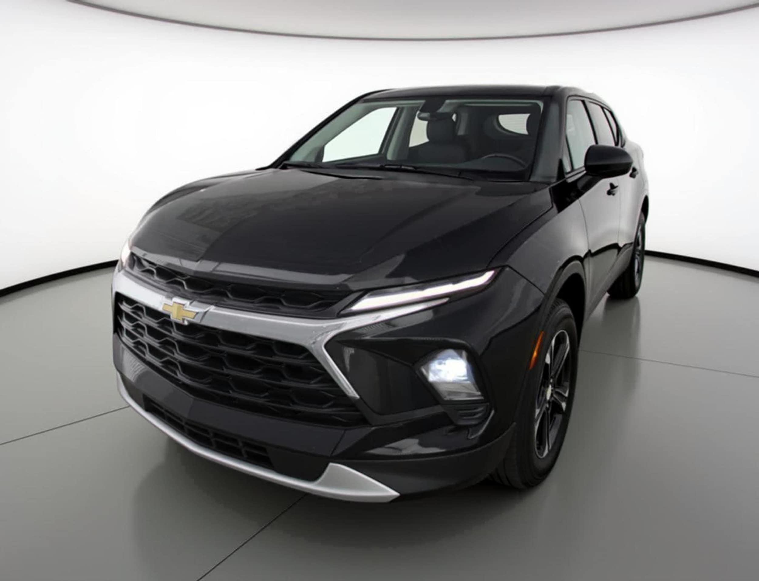 Thumbnail: 2025 Chevrolet Blazer - 3