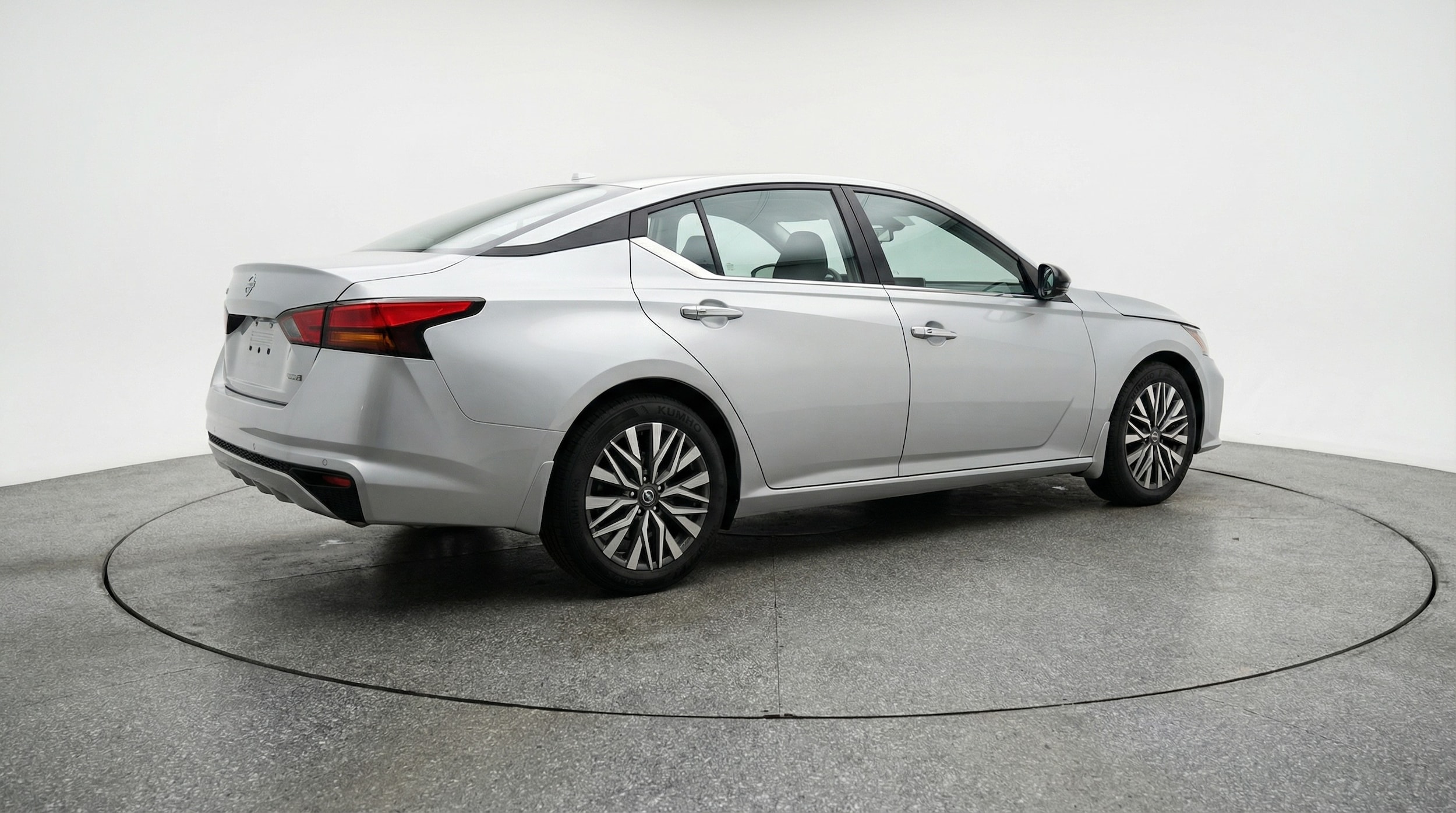 Thumbnail: 2025 Nissan Altima - 7