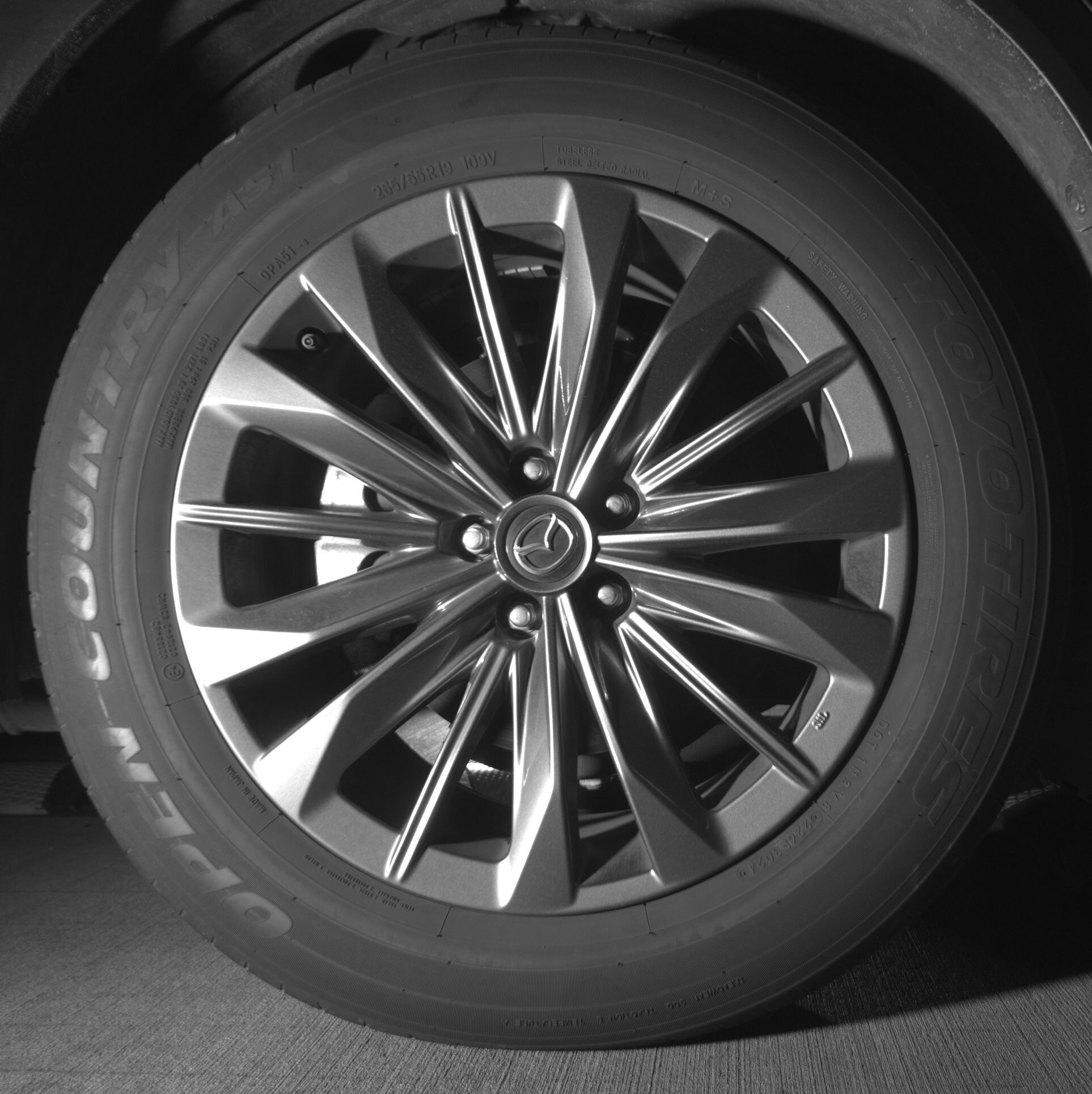 Thumbnail: 2025 Mazda CX-70 - 10