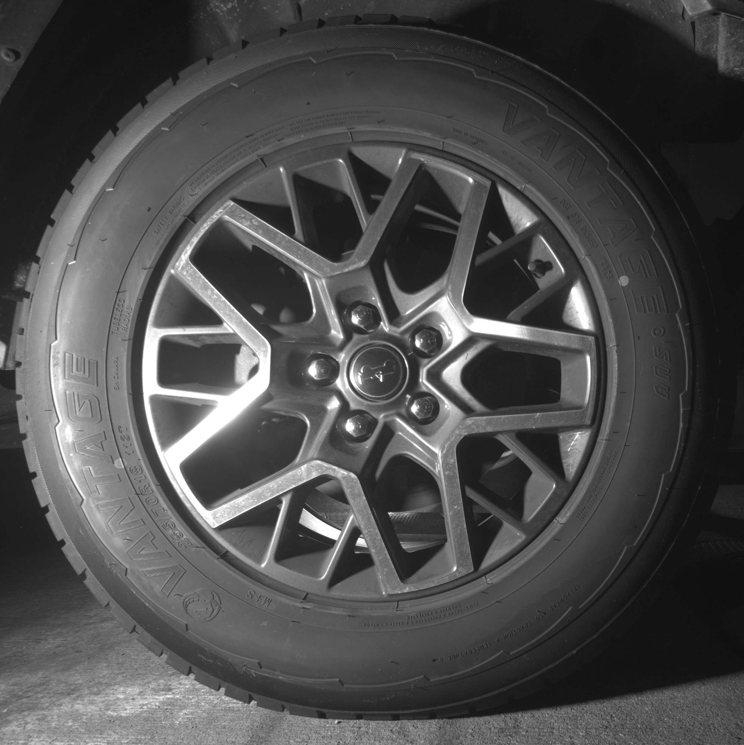 Thumbnail: 2025 Jeep Wrangler - 10