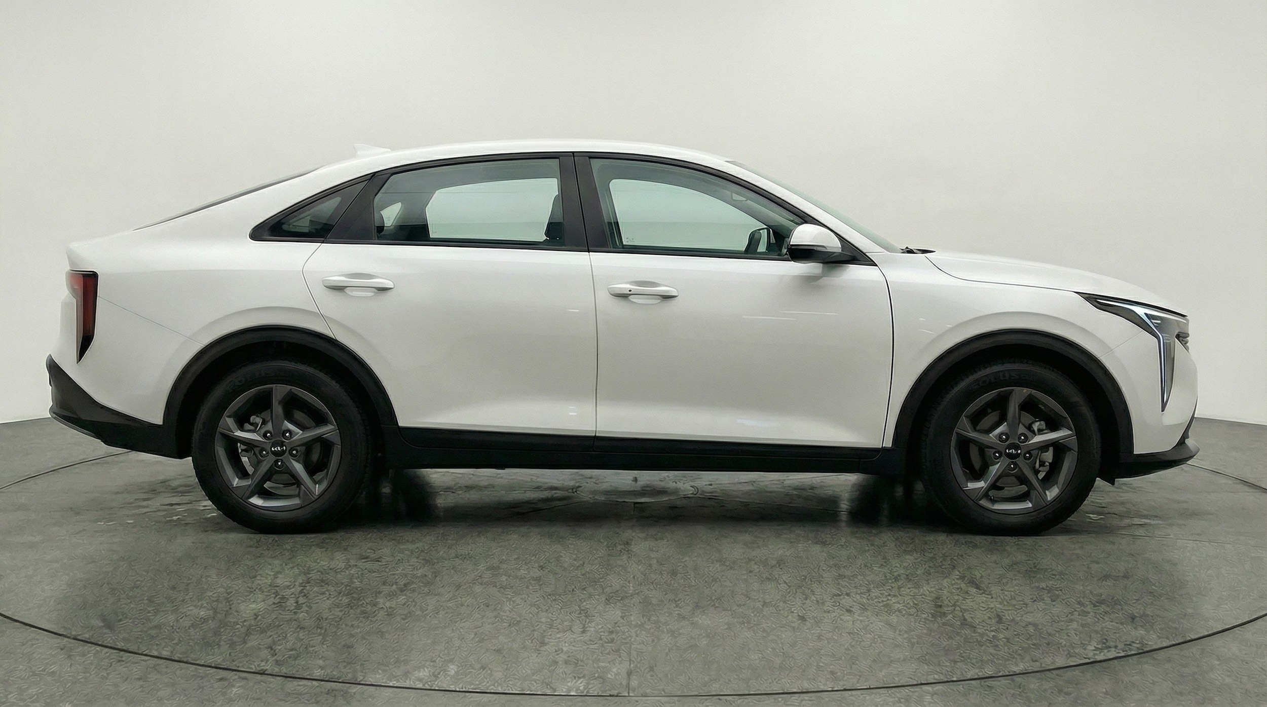 Thumbnail: 2025 Kia K4 - 8