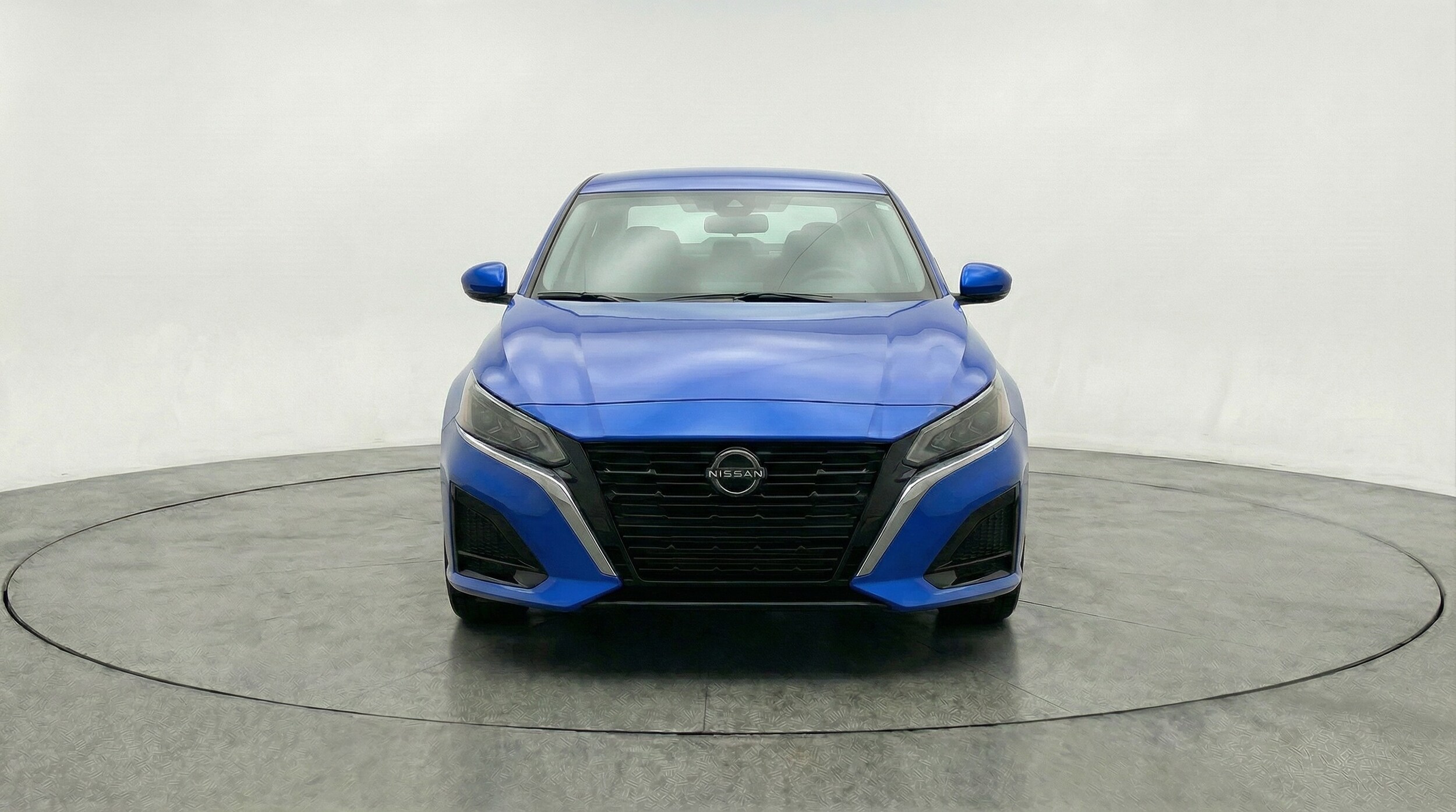 Thumbnail: 2025 Nissan Altima - 2