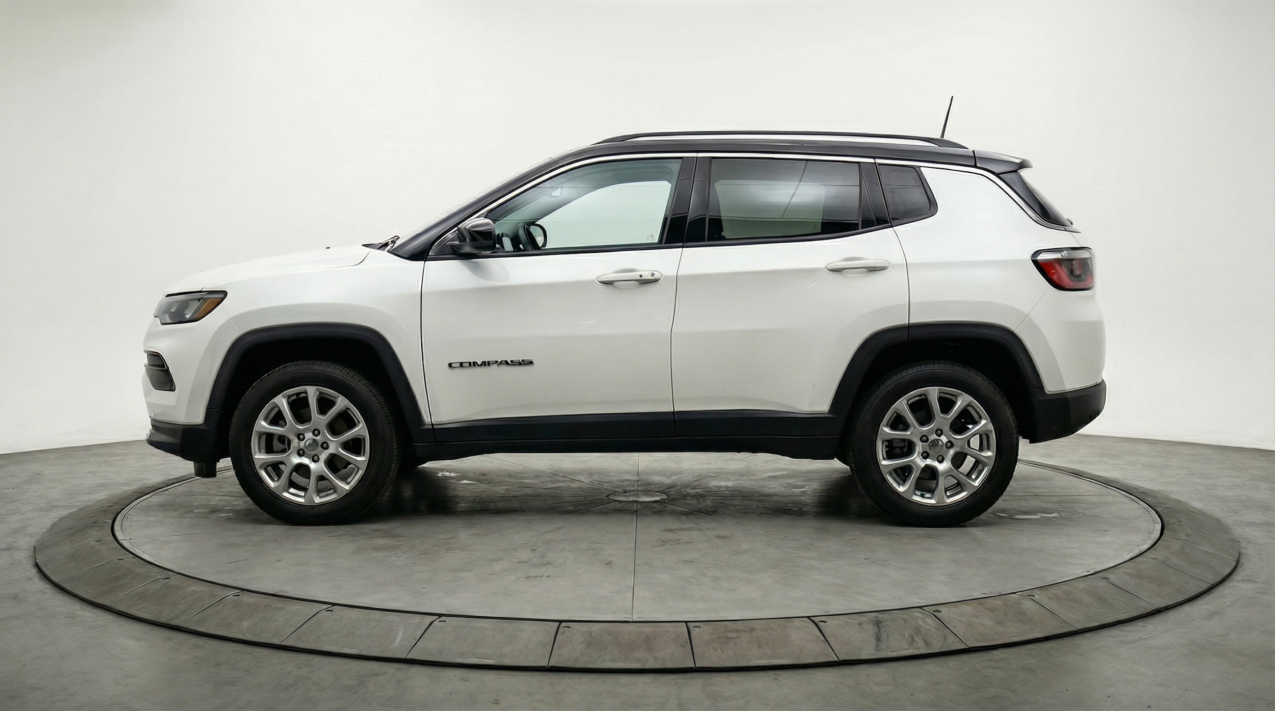 Thumbnail: 2025 Jeep Compass - 4