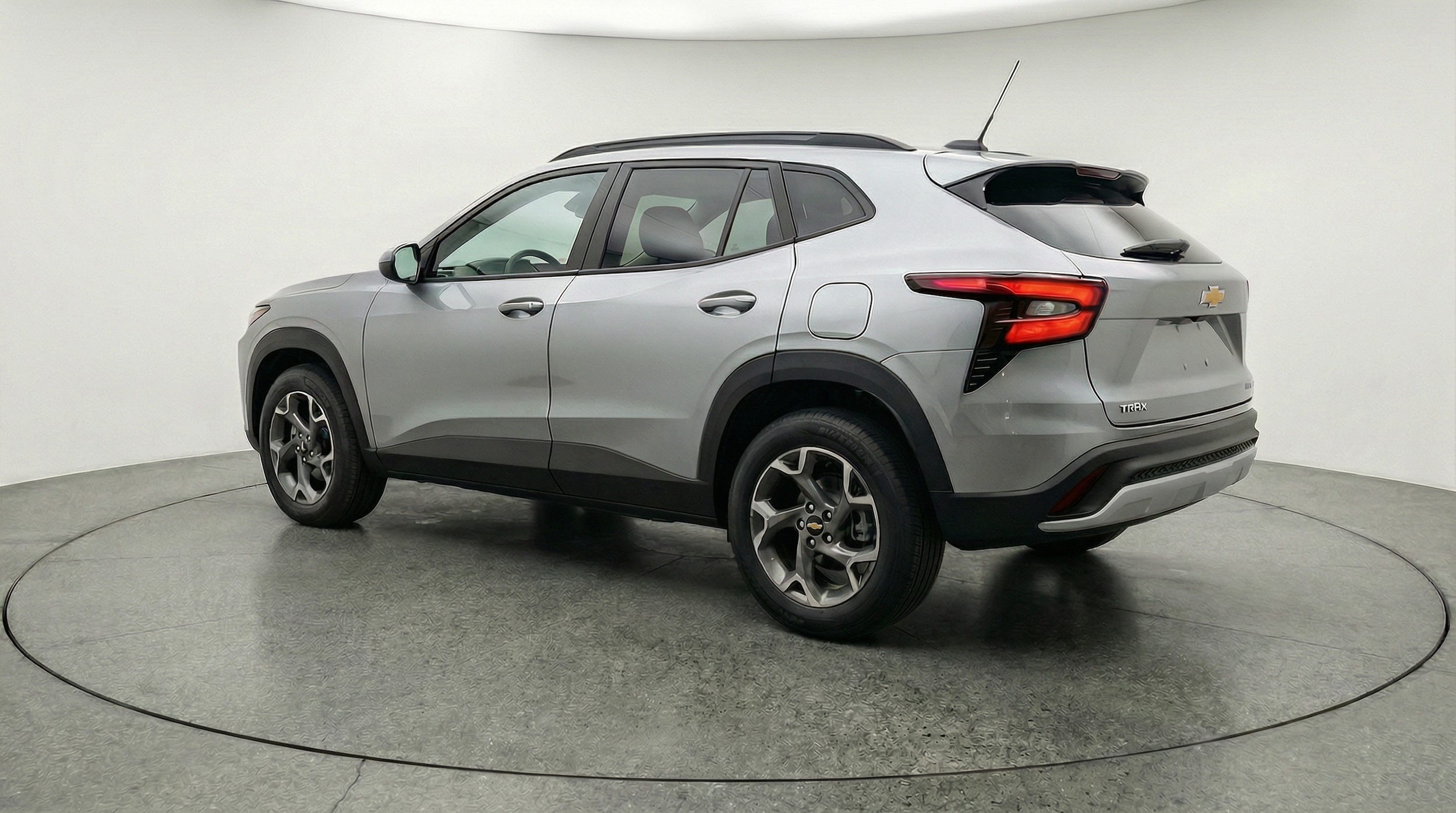 Thumbnail: 2025 Chevrolet Trax - 5