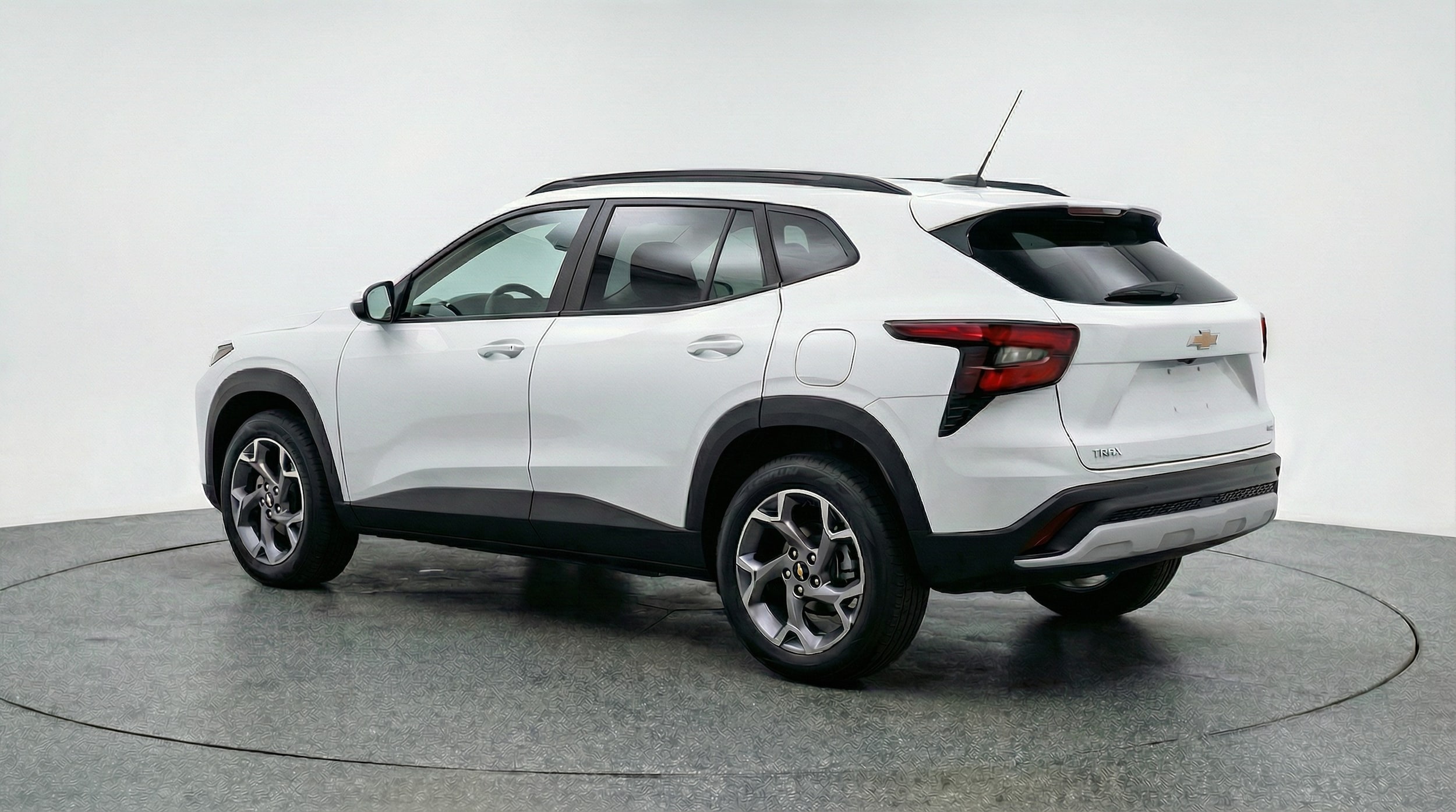 Thumbnail: 2025 Chevrolet Trax - 5