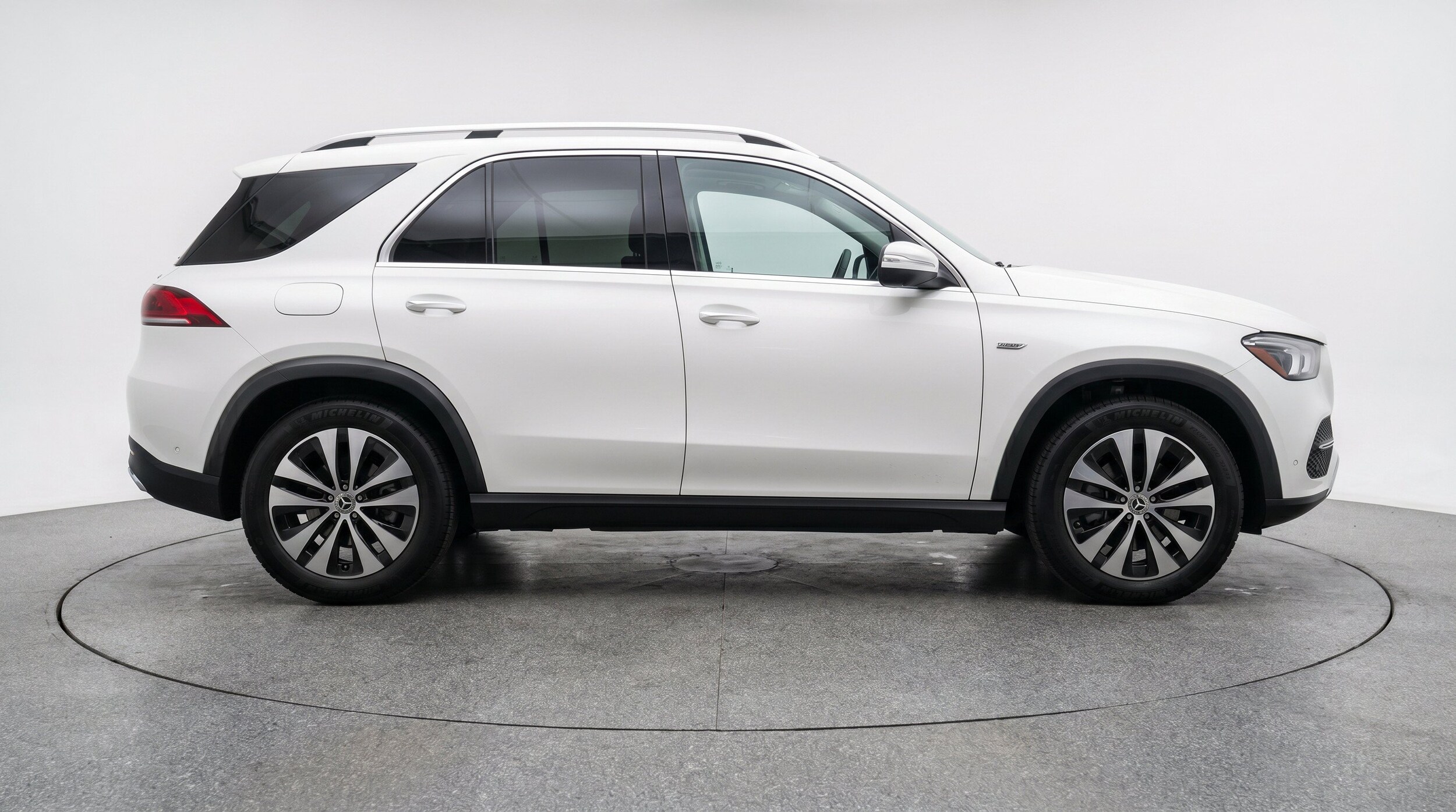 Thumbnail: 2026 Mercedes-Benz GLE - 11