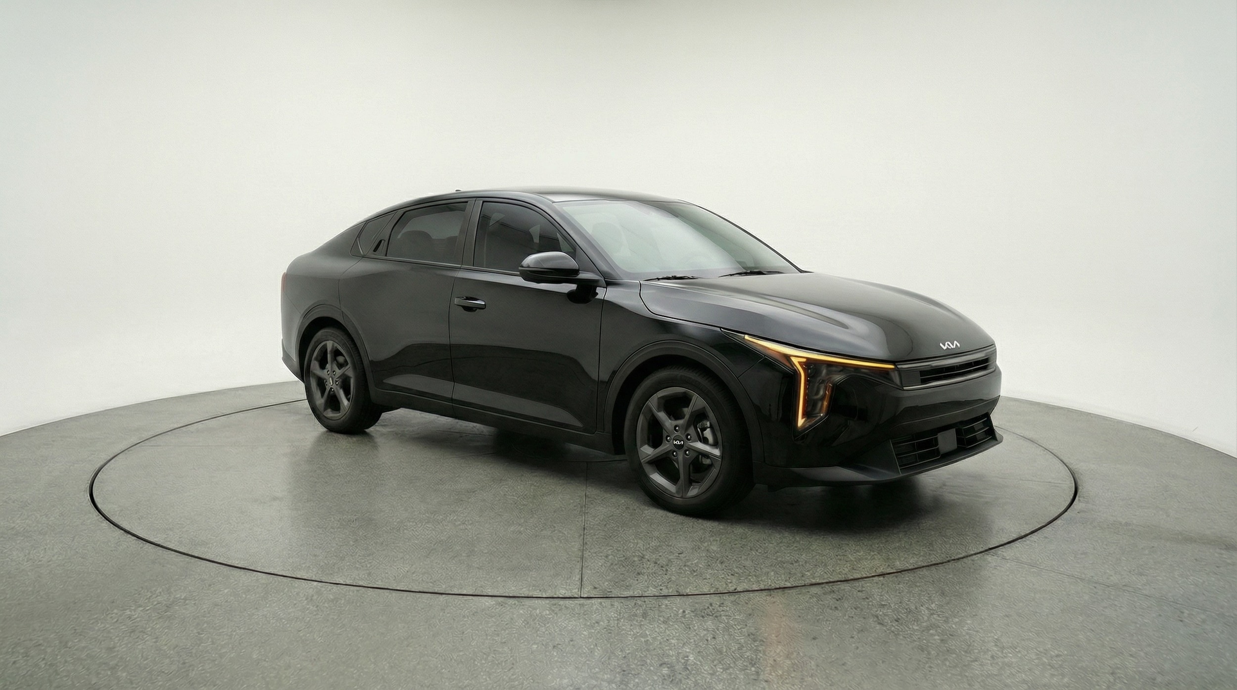 Thumbnail: 2025 Kia K4 - 1