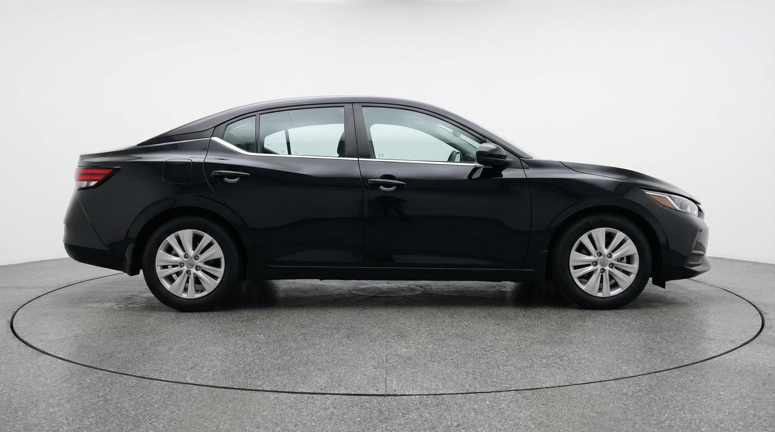 Thumbnail: 2025 Nissan Sentra - 11