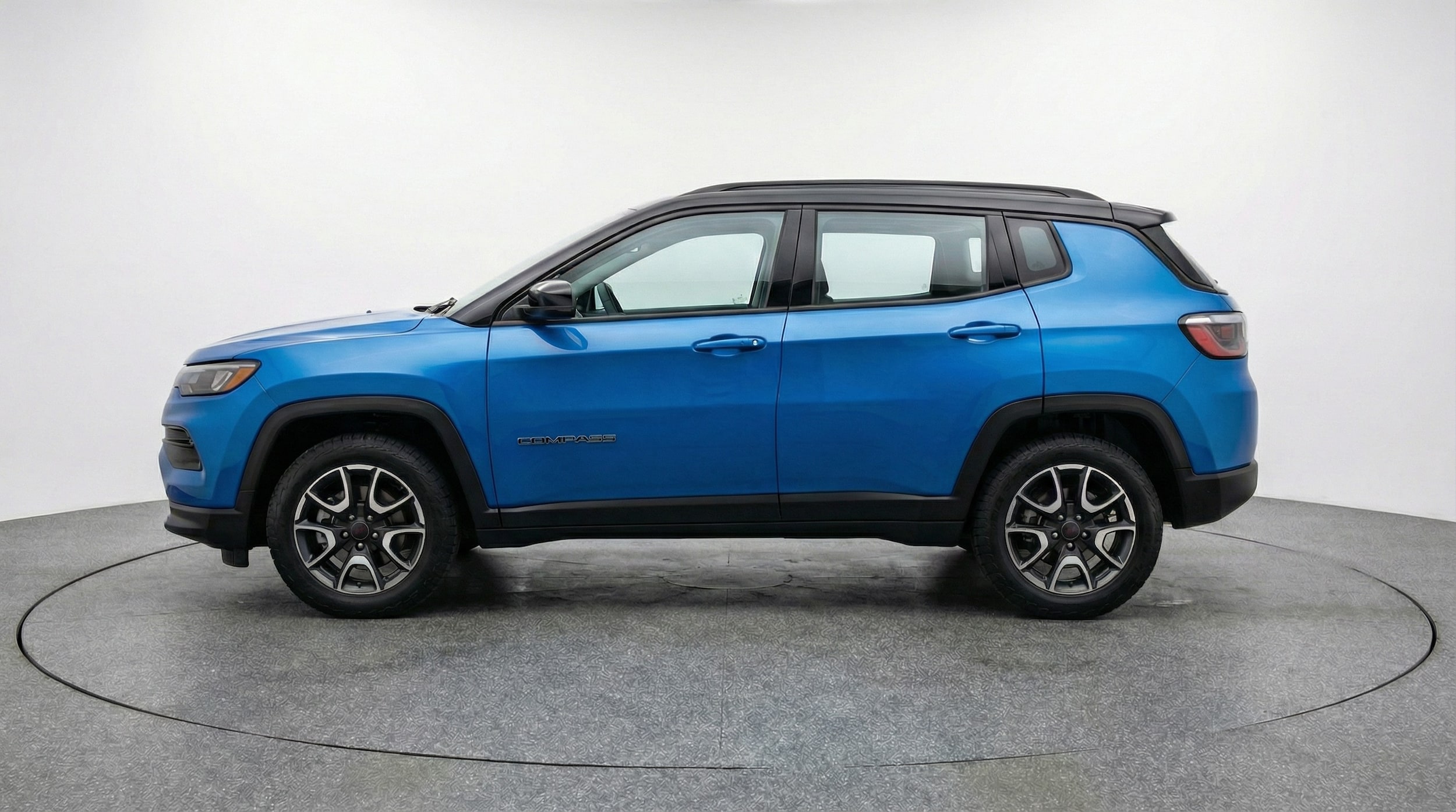 Thumbnail: 2025 Jeep Compass - 4