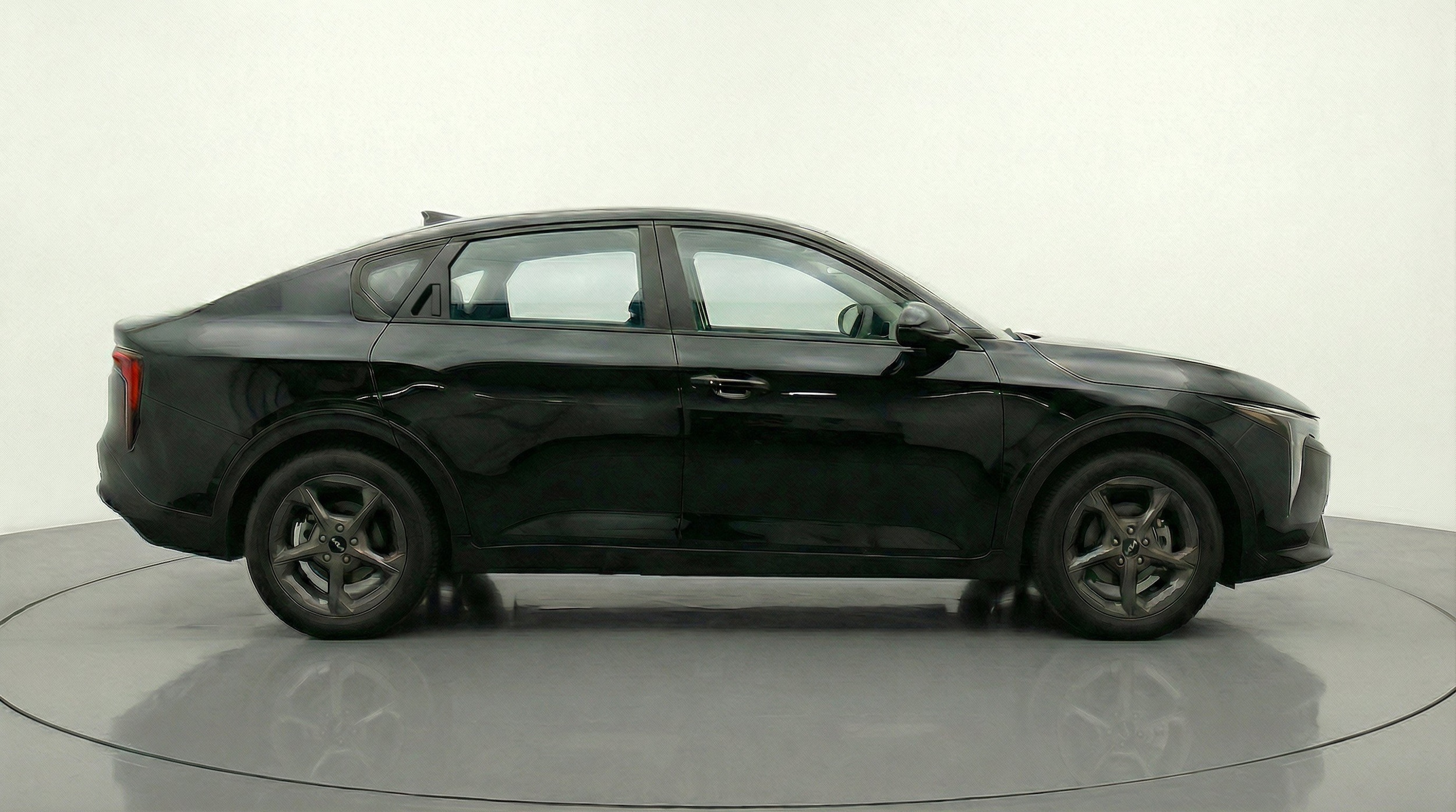 Thumbnail: 2025 Kia K4 - 10