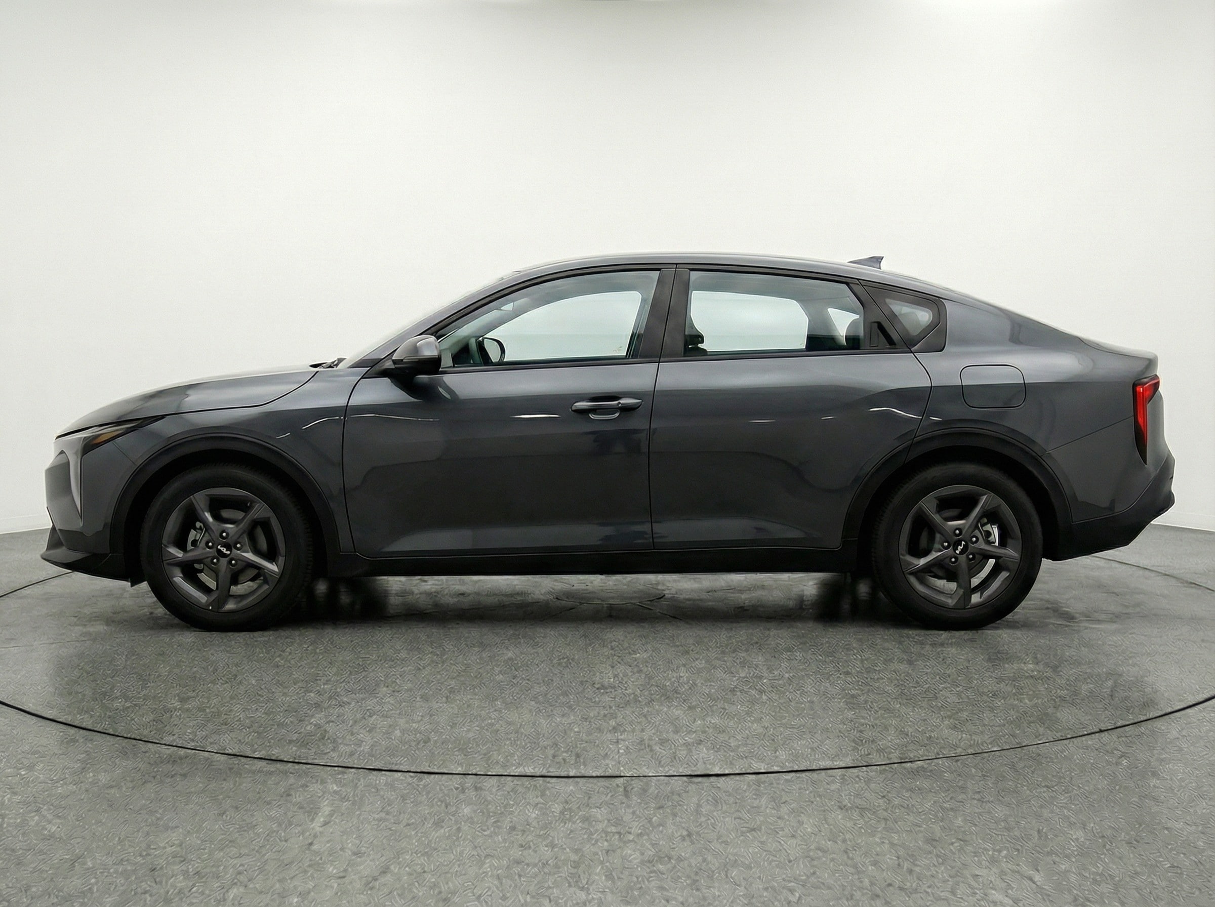 Thumbnail: 2025 Kia K4 - 4