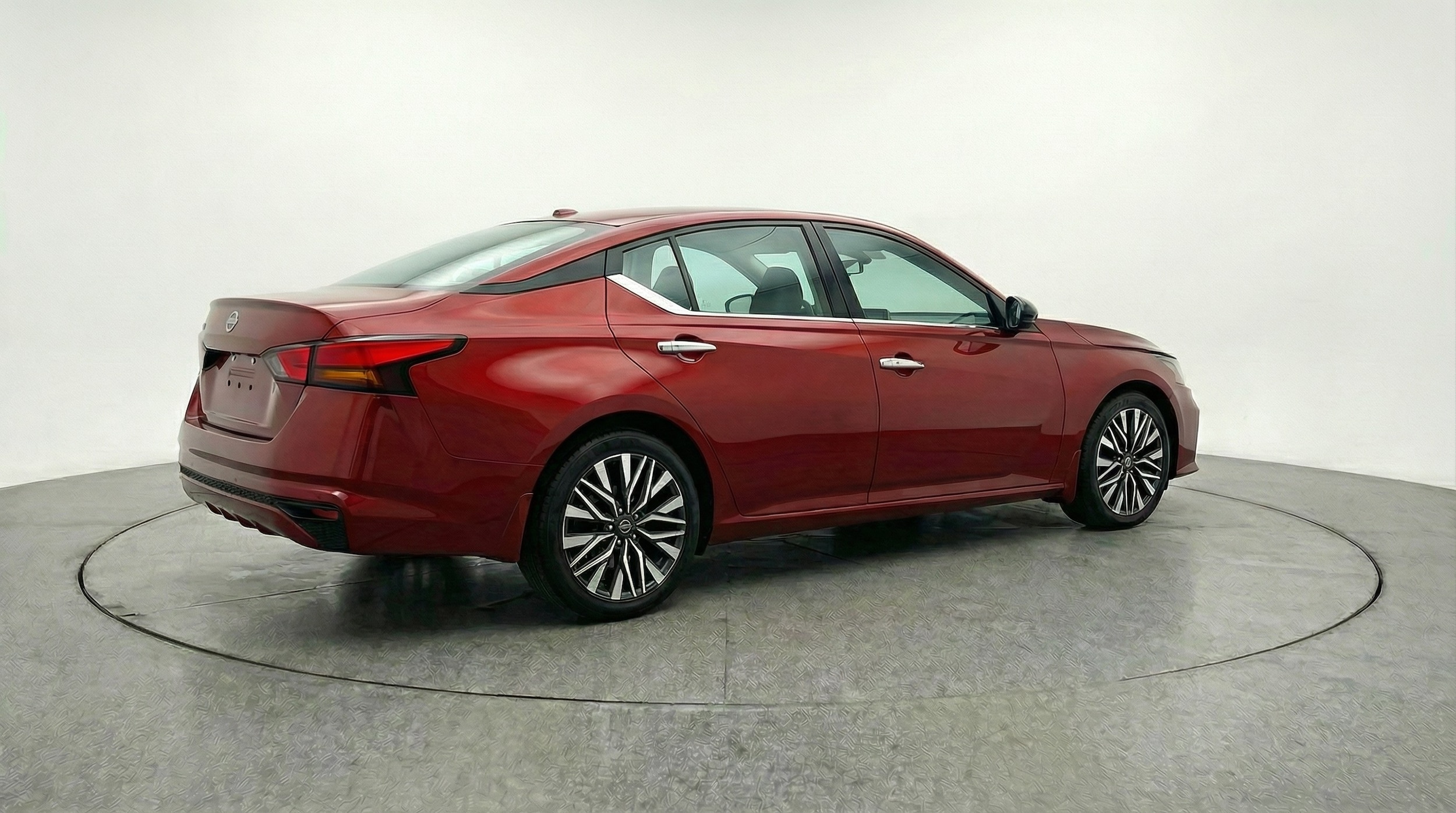 Thumbnail: 2025 Nissan Altima - 7