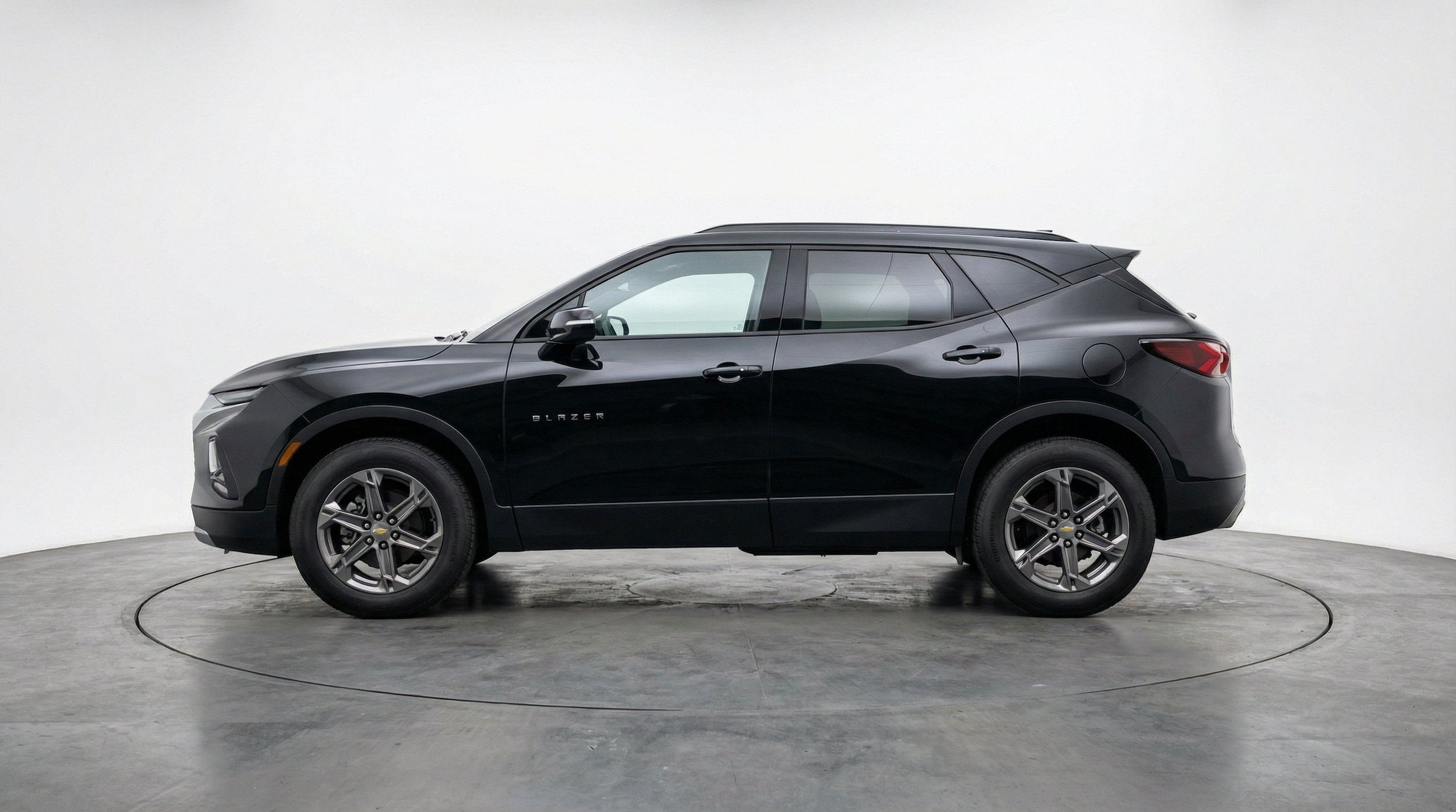 Thumbnail: 2025 Chevrolet Blazer - 5