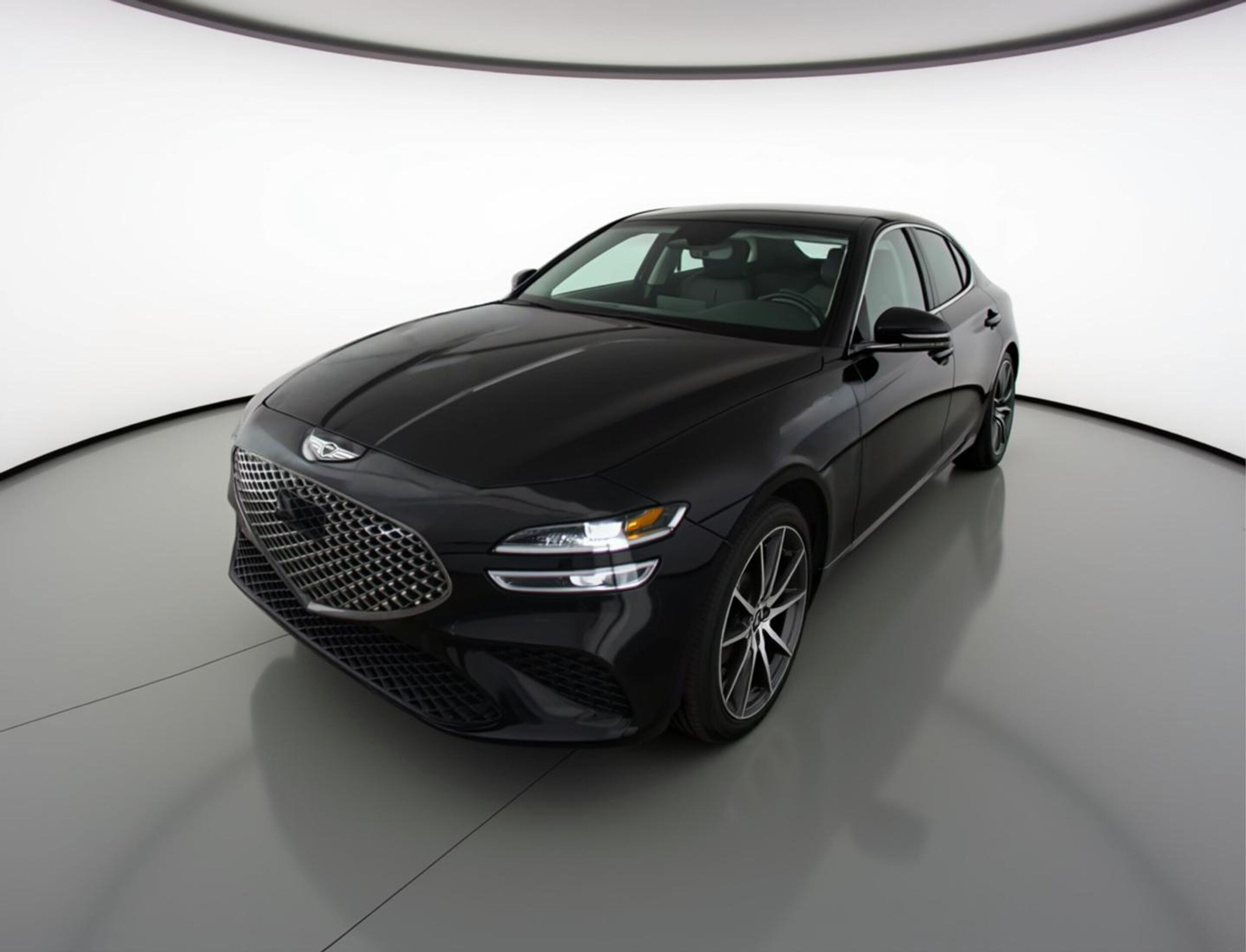 Thumbnail: 2025 Genesis G70 - 3