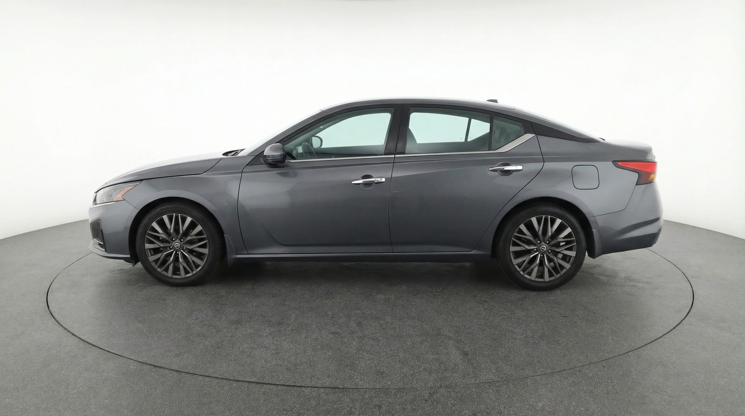 Thumbnail: 2025 Nissan Altima - 4