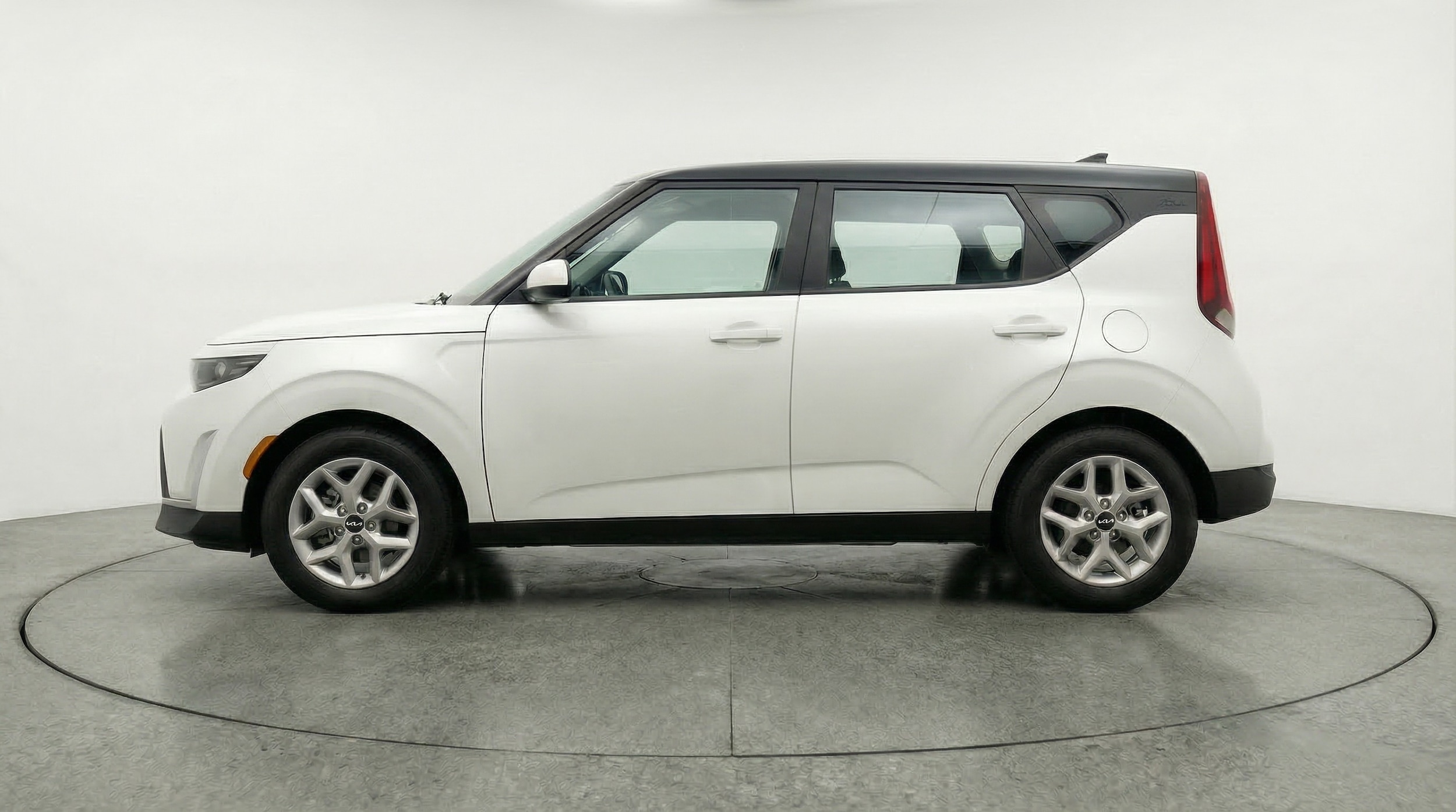 Thumbnail: 2025 Kia Soul - 4