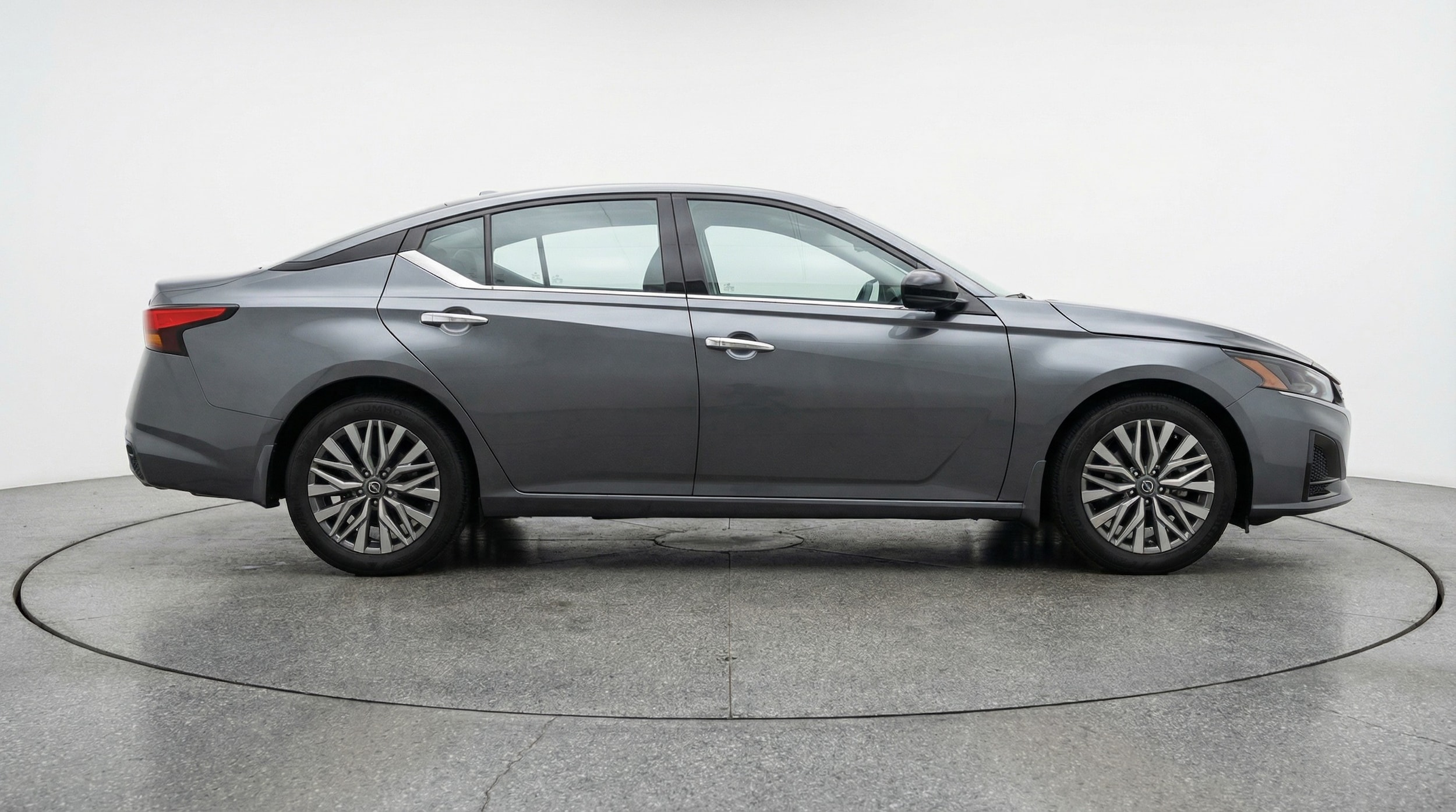 Thumbnail: 2025 Nissan Altima - 8