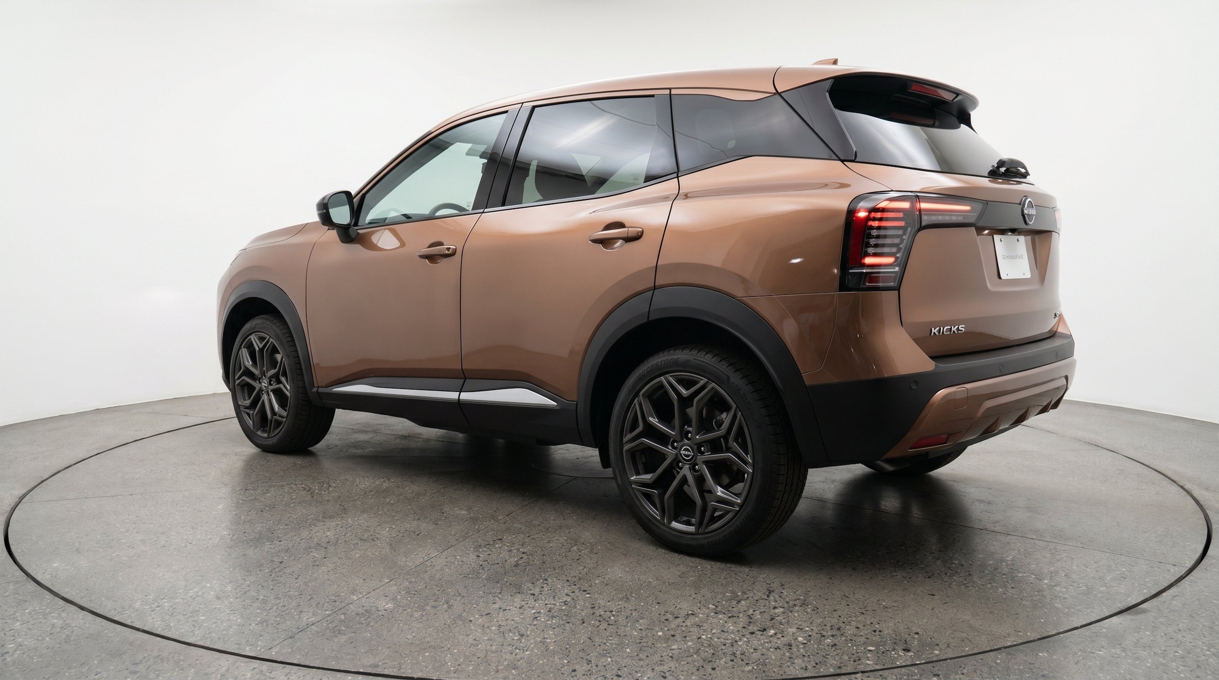 Thumbnail: 2026 Nissan Kicks - 6