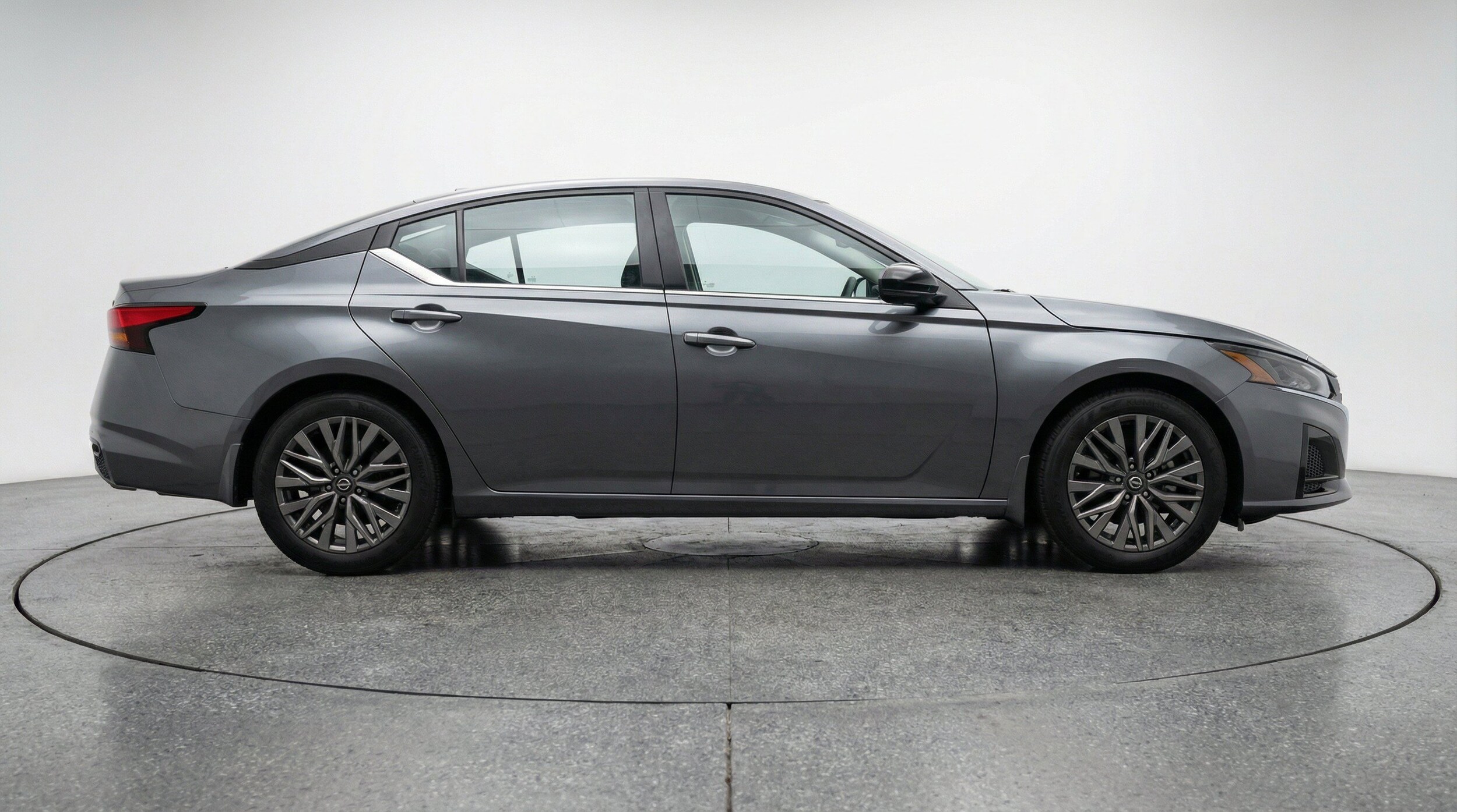 Thumbnail: 2025 Nissan Altima - 11